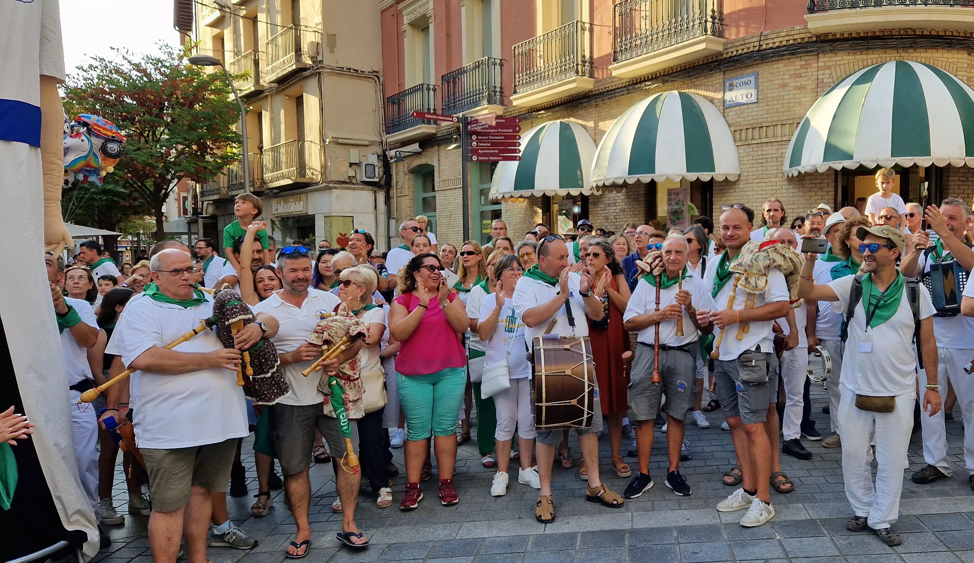 X Trobada de Gaiteros de Aragón y XXV aniversario de Gaiters de Tierra Plana. Foto Myriam Martínez