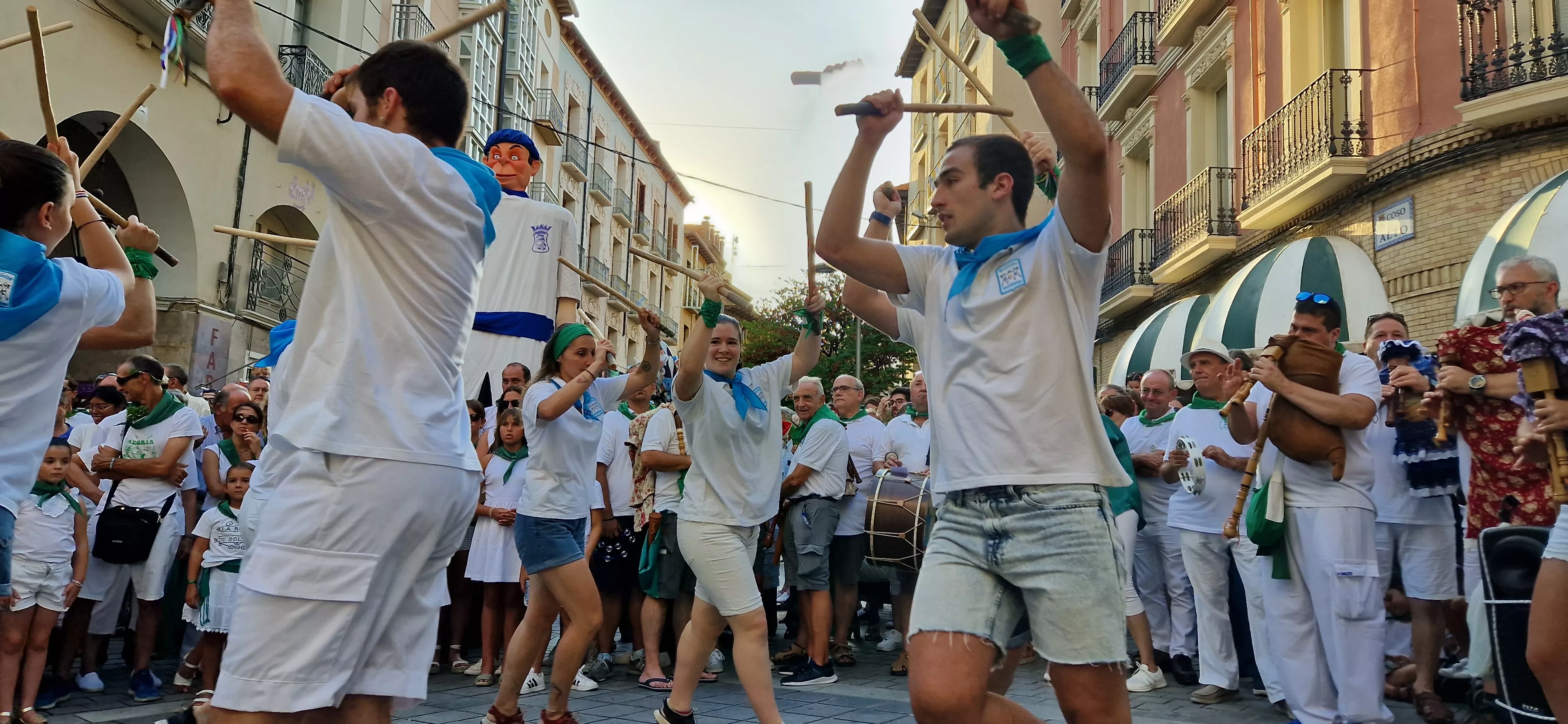 X Trobada de Gaiteros de Aragón y XXV aniversario de Gaiters de Tierra Plana. Foto Myriam Martínez