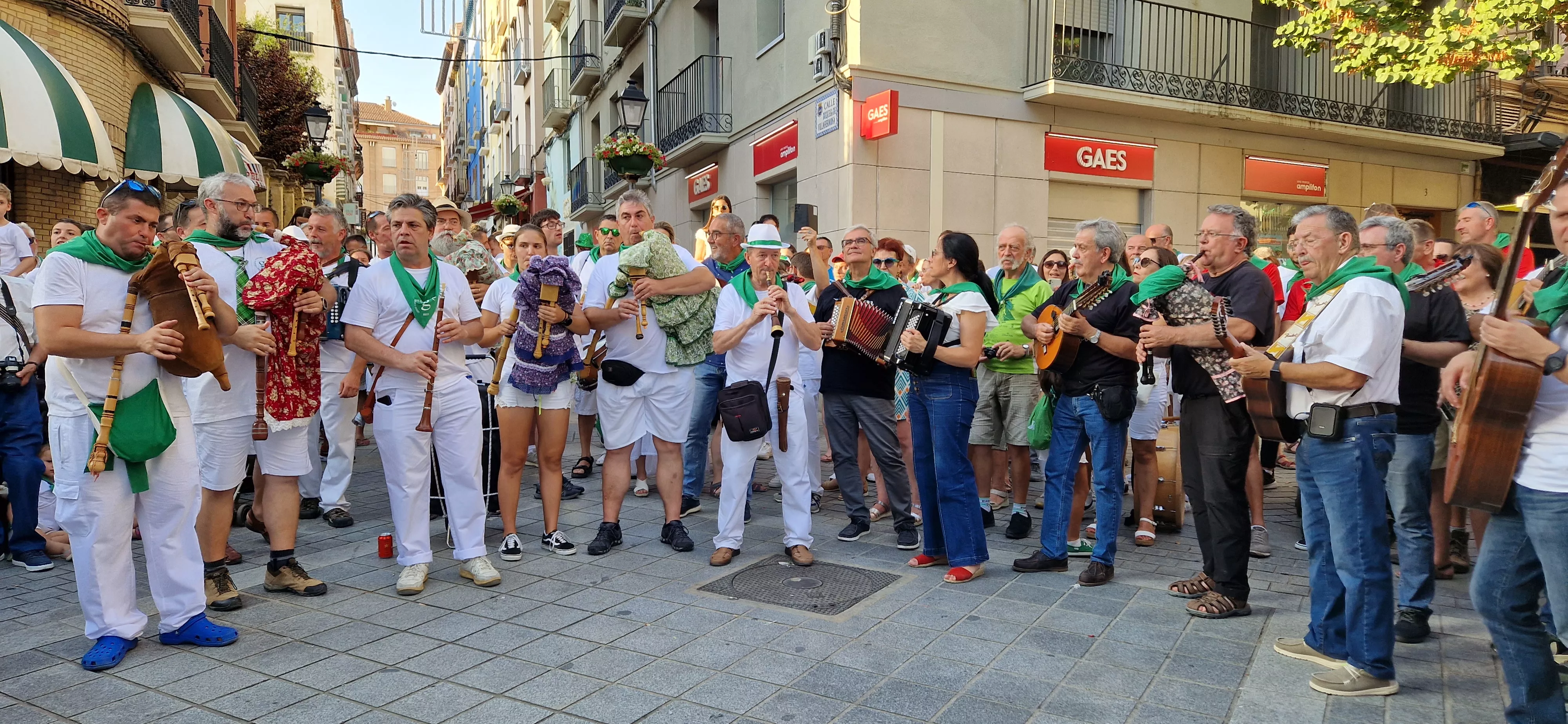 X Trobada de Gaiteros de Aragón y XXV aniversario de Gaiters de Tierra Plana. Foto Myriam Martínez