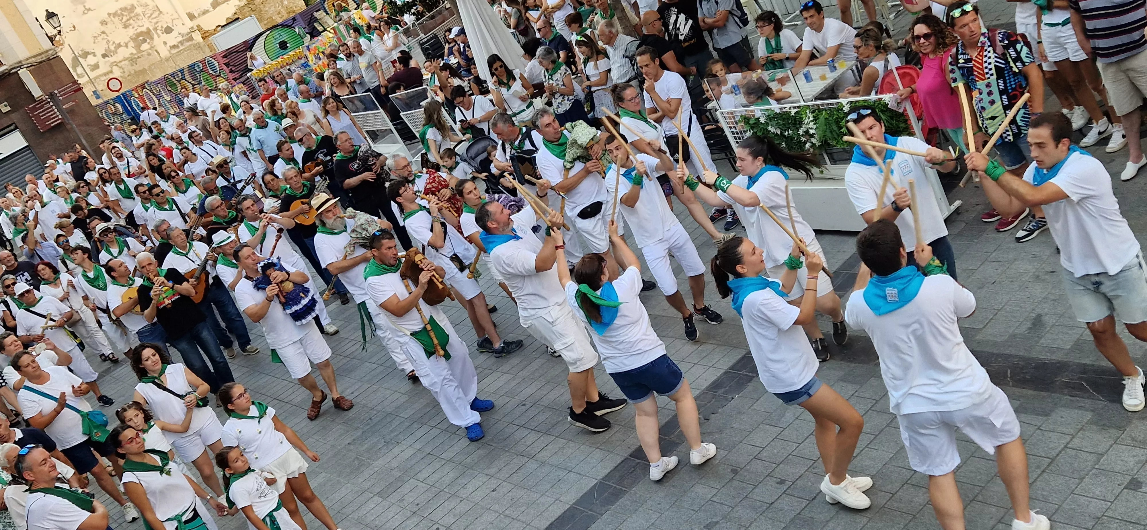 X Trobada de Gaiteros de Aragón y XXV aniversario de Gaiters de Tierra Plana. Foto Myriam Martínez