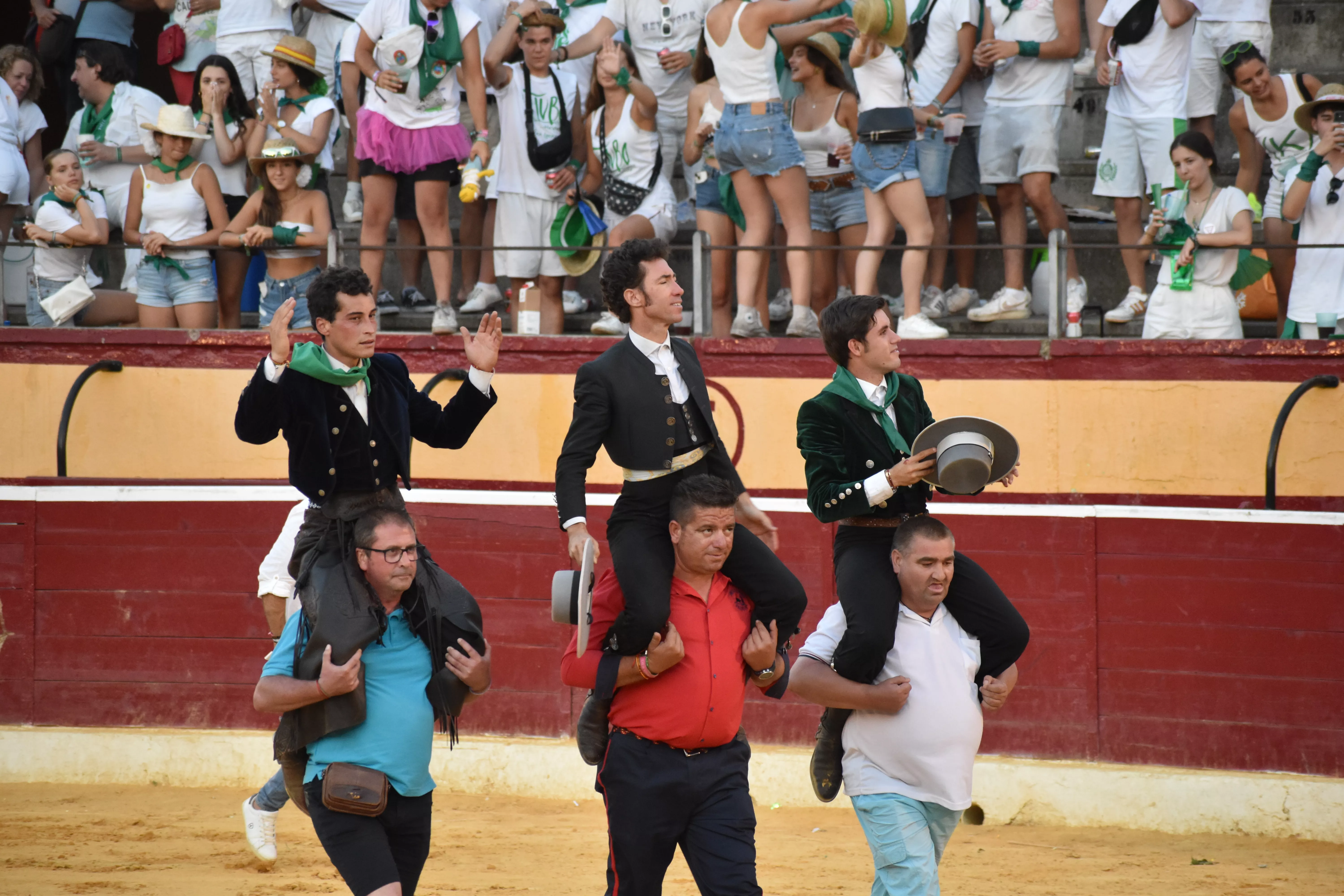 Quinta y última corrida de la Feria de La Albahaca de Huesca. Foto: Carlos Jalle