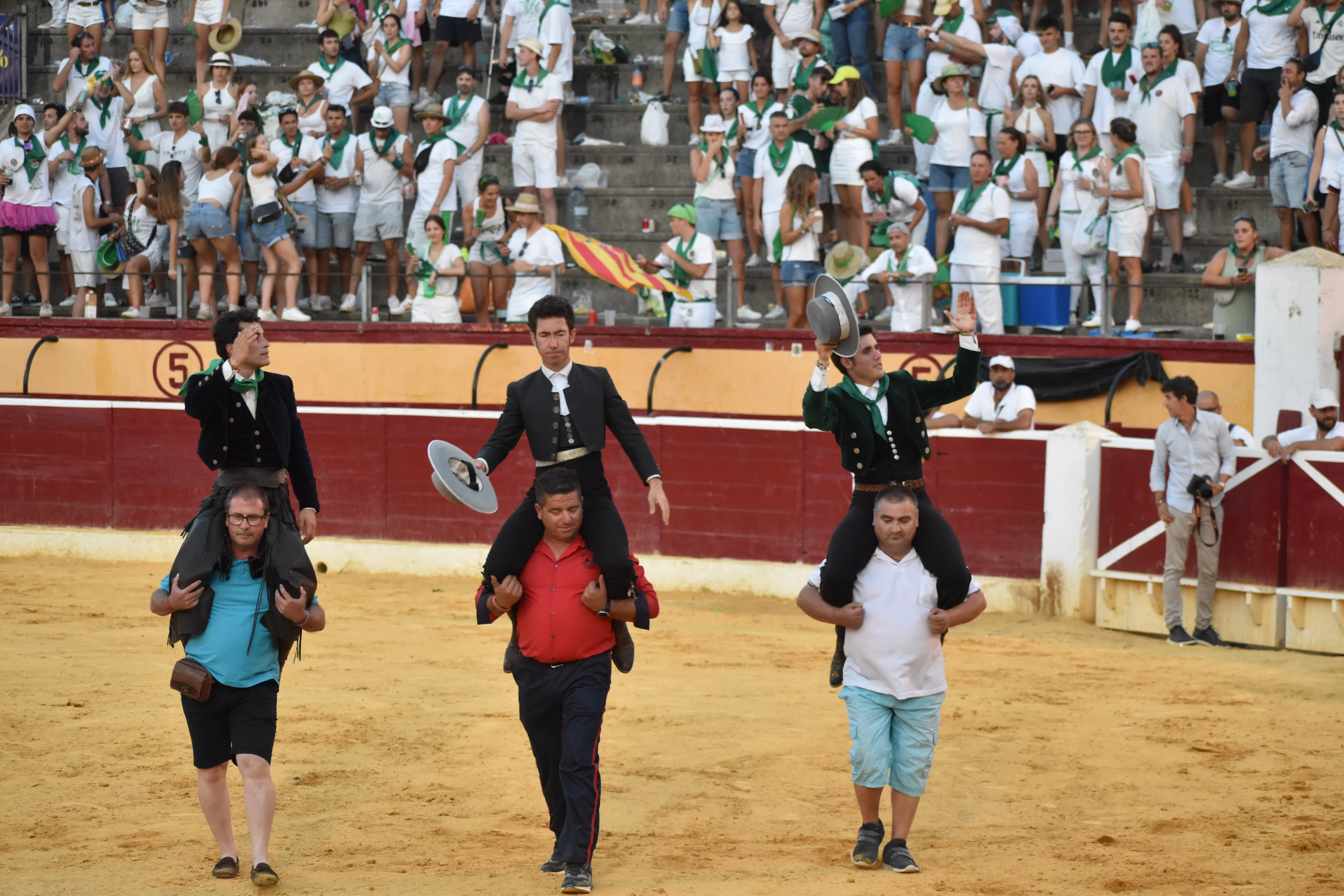 Quinta y última corrida de la Feria de La Albahaca de Huesca. Foto: Carlos Jalle