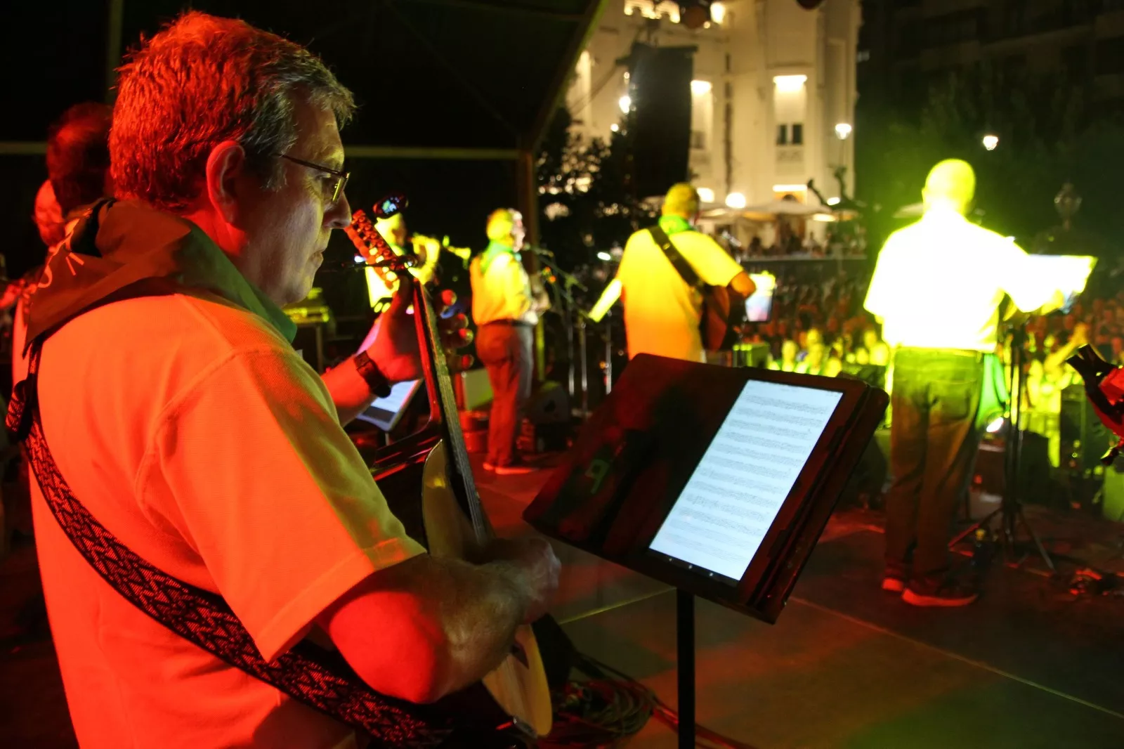 Concierto de la Ronda de Boltaña en las fiestas de San Lorenzo. Foto Carlos Neofato 