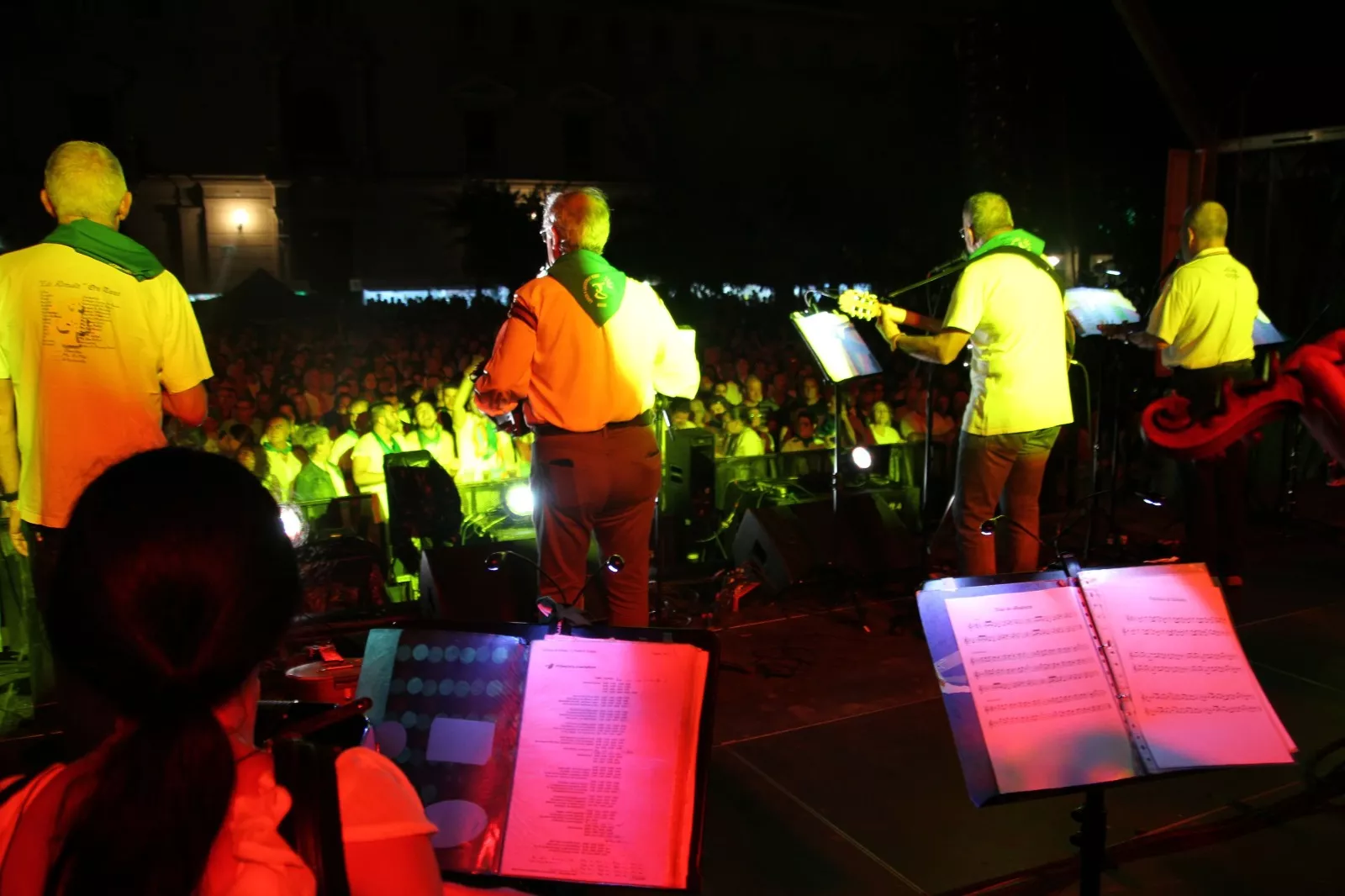 Concierto de la Ronda de Boltaña en las fiestas de San Lorenzo. Foto Carlos Neofato 
