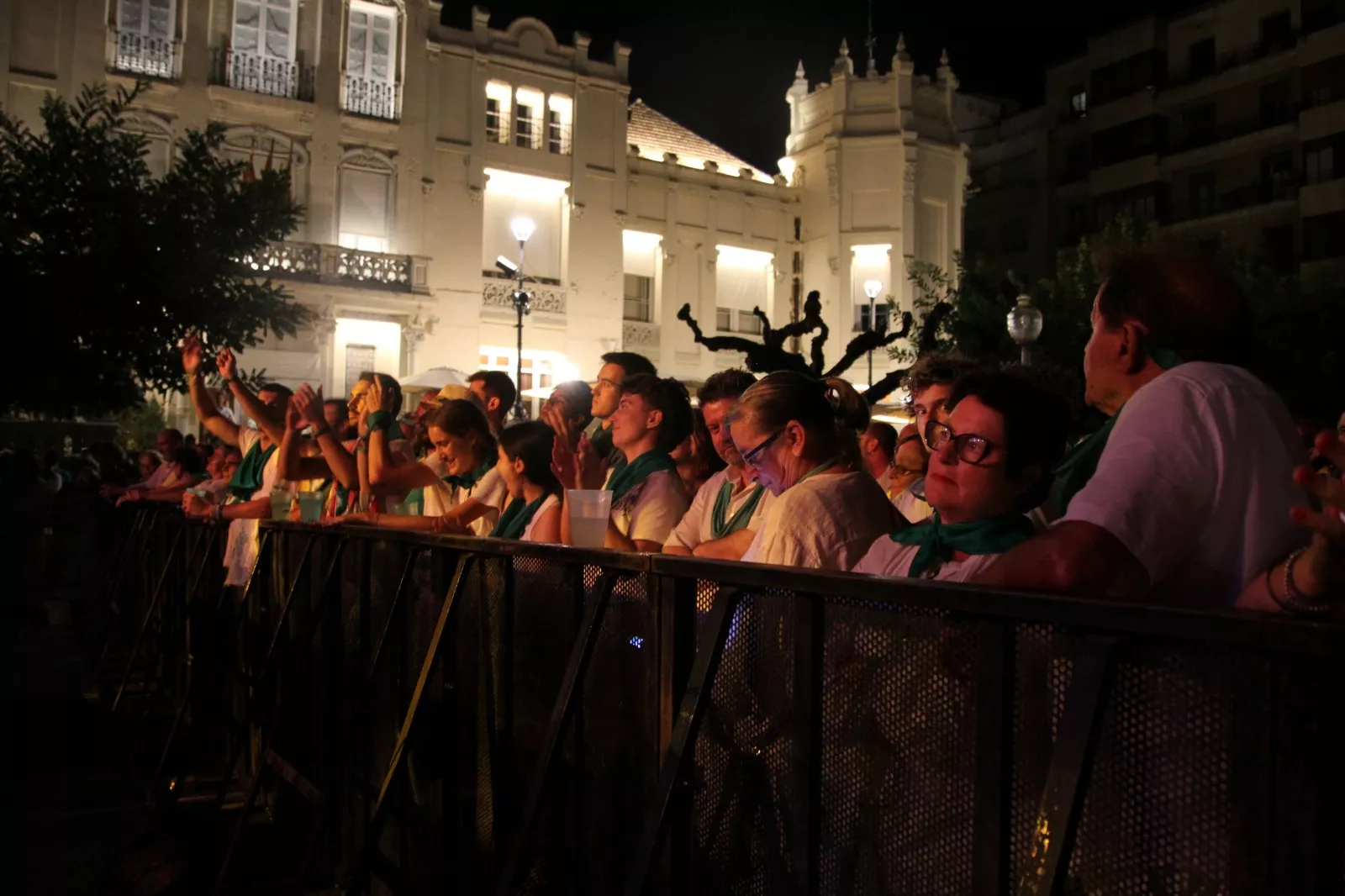 Concierto de la Ronda de Boltaña en las fiestas de San Lorenzo. Foto Carlos Neofato 