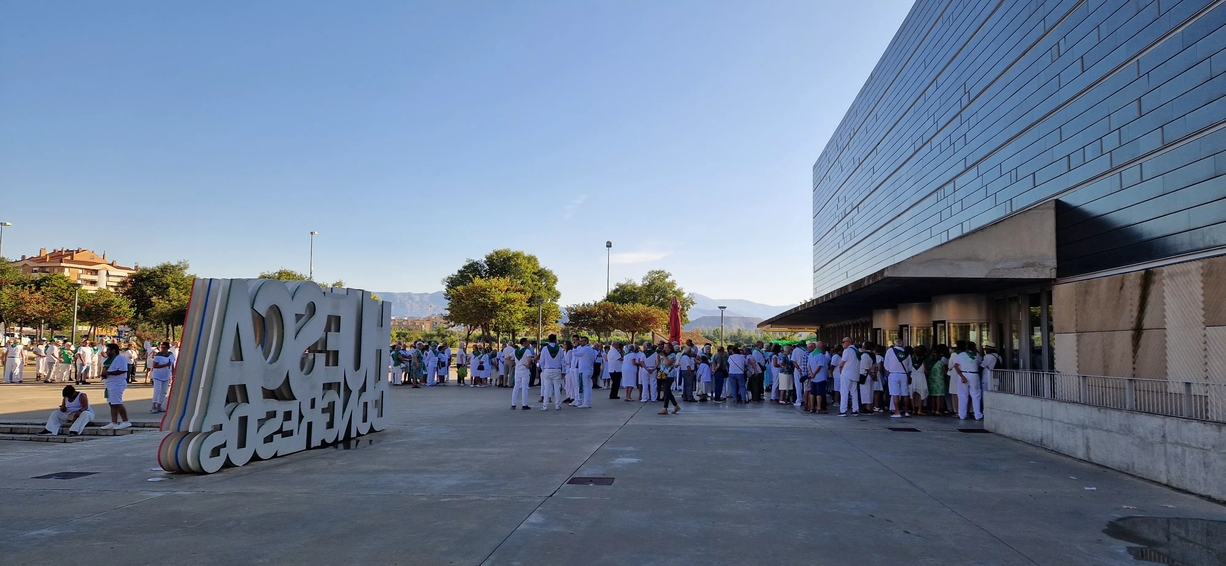 Fiesta homenaje a las personas mayores. Foto Myriam Martínez 