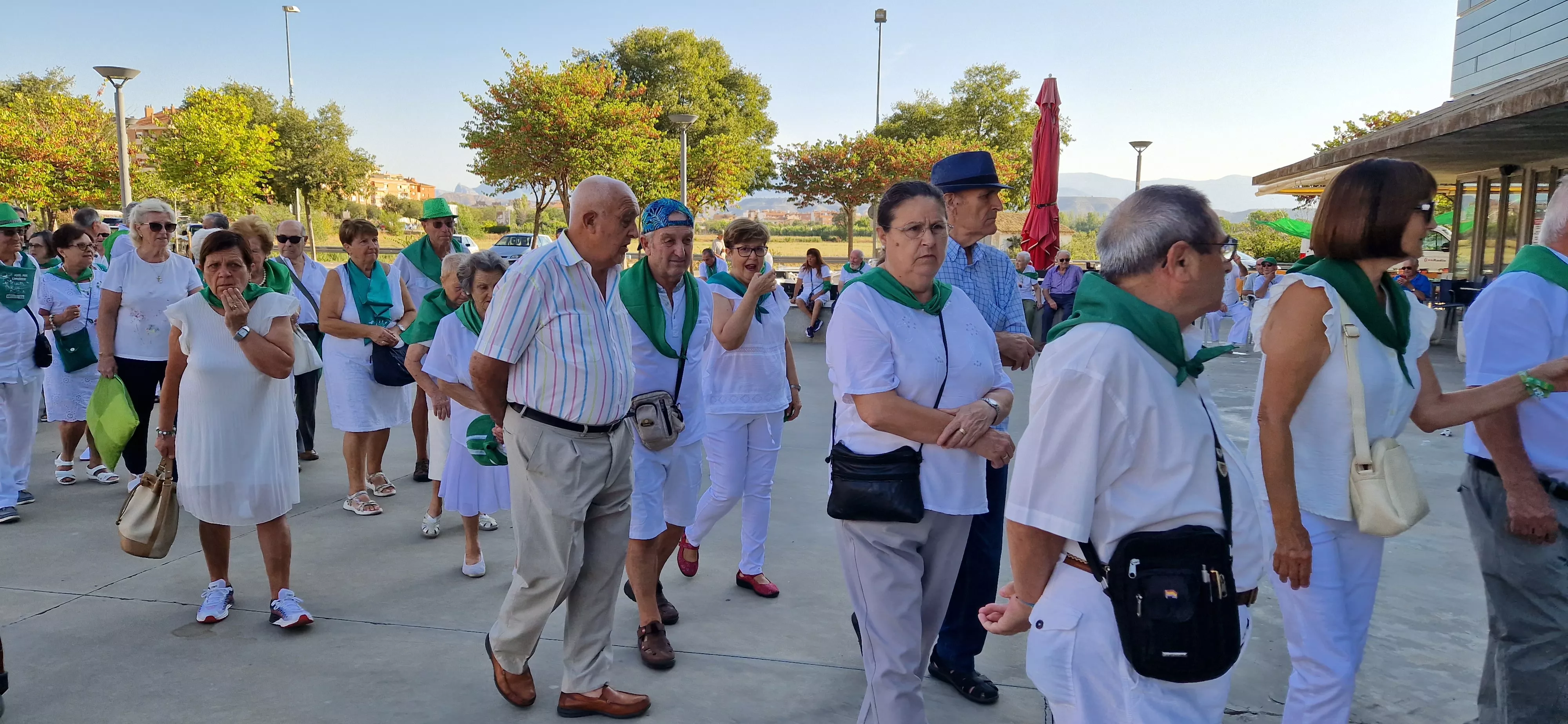 Fiesta homenaje a las personas mayores. Foto Myriam Martínez 