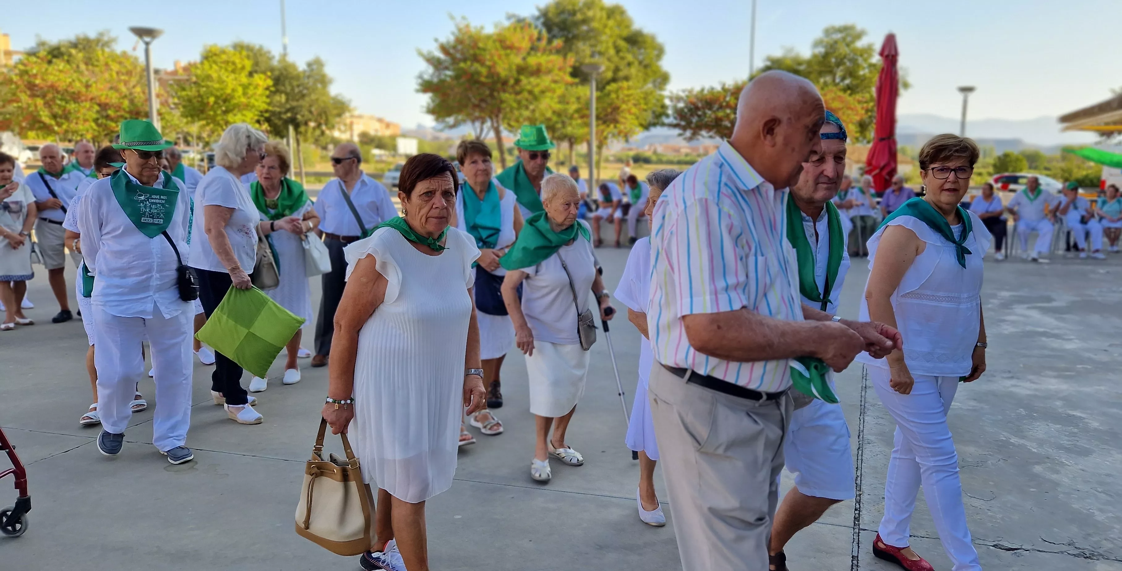 Fiesta homenaje a las personas mayores. Foto Myriam Martínez 
