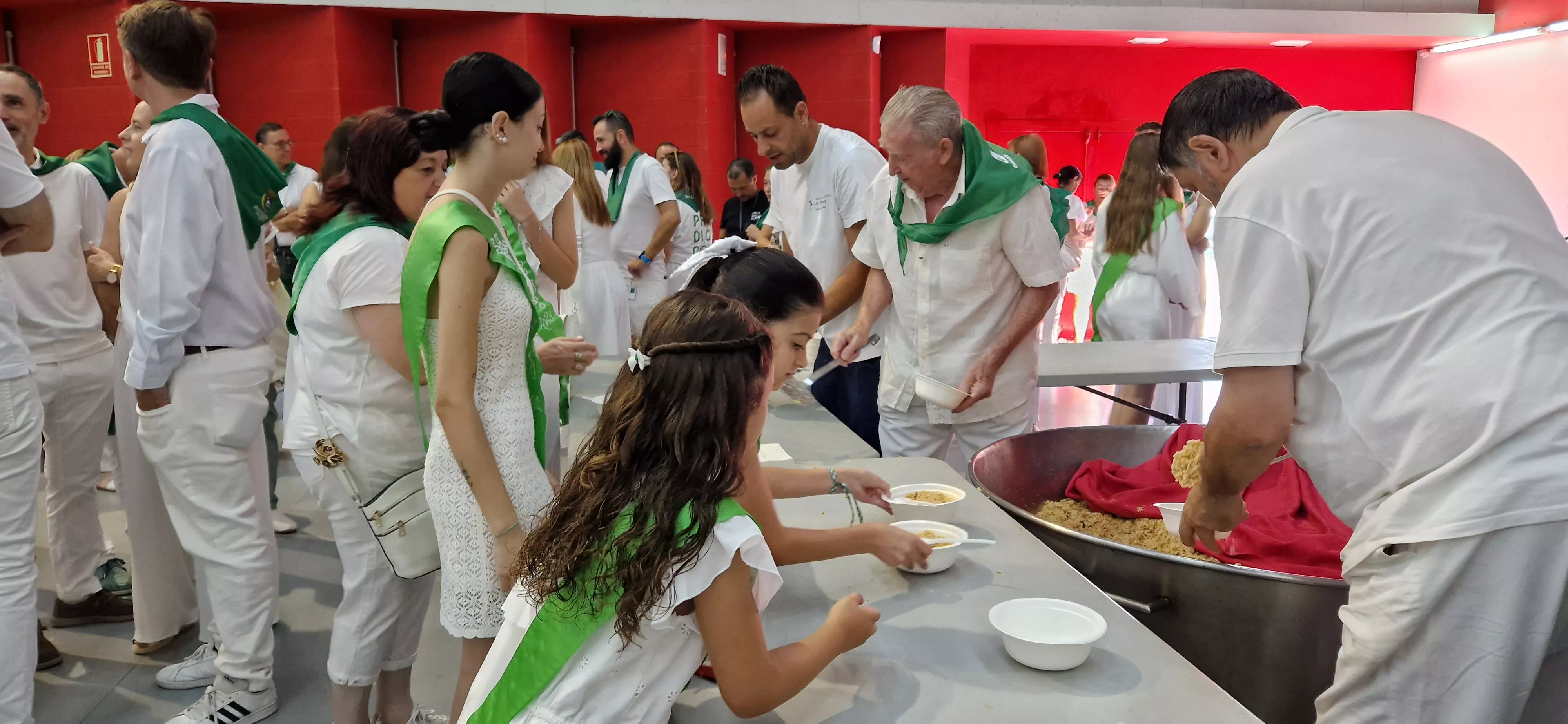 Fiesta homenaje a las personas mayores. Foto Myriam Martínez 