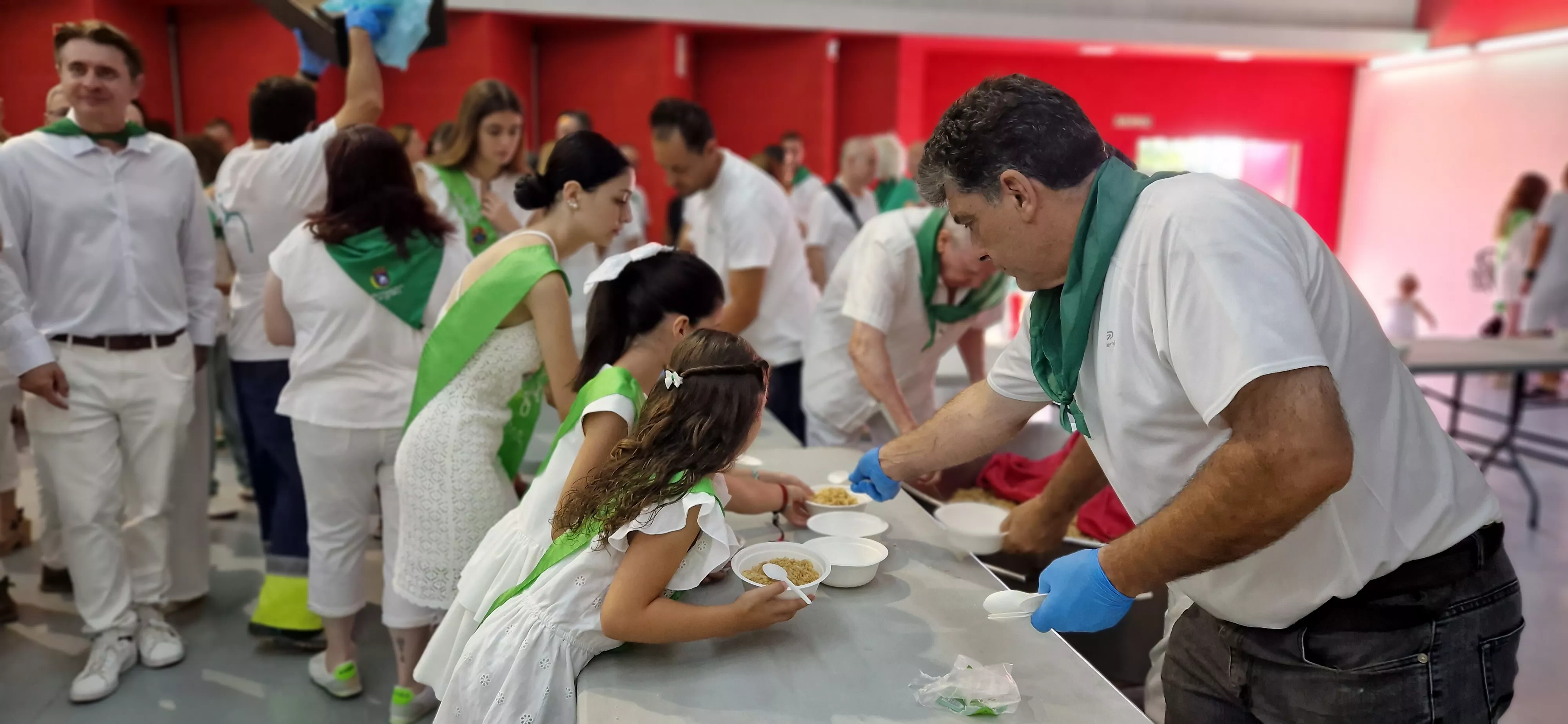 Fiesta homenaje a las personas mayores. Foto Myriam Martínez 