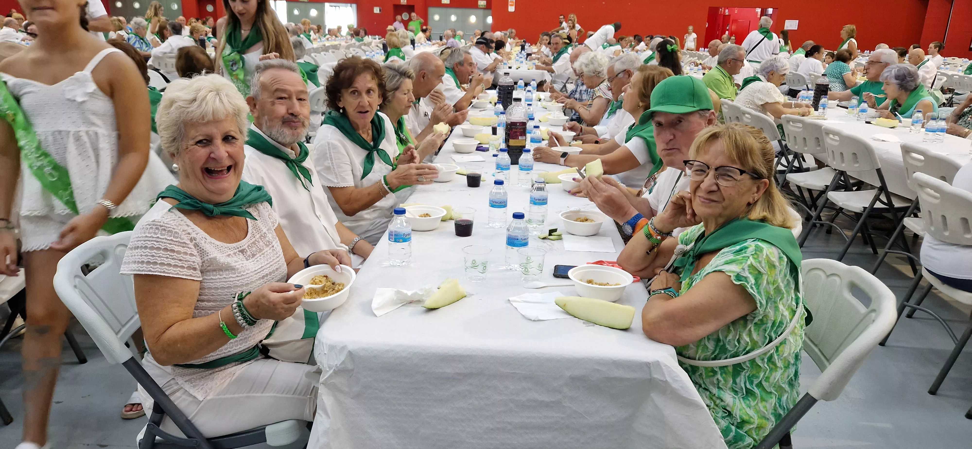 Fiesta homenaje a las personas mayores. Foto Myriam Martínez 