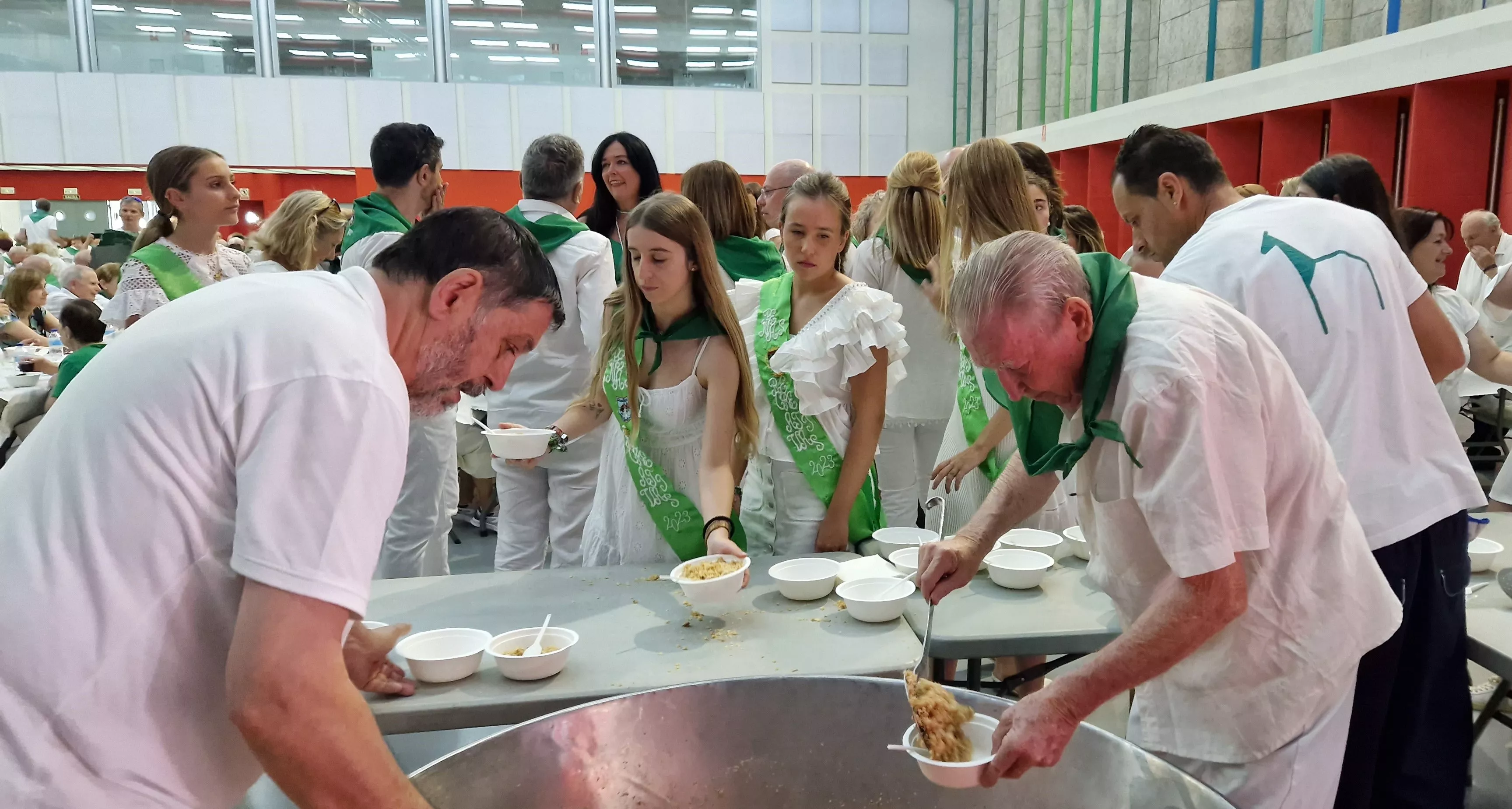 Fiesta homenaje a las personas mayores. Foto Myriam Martínez 