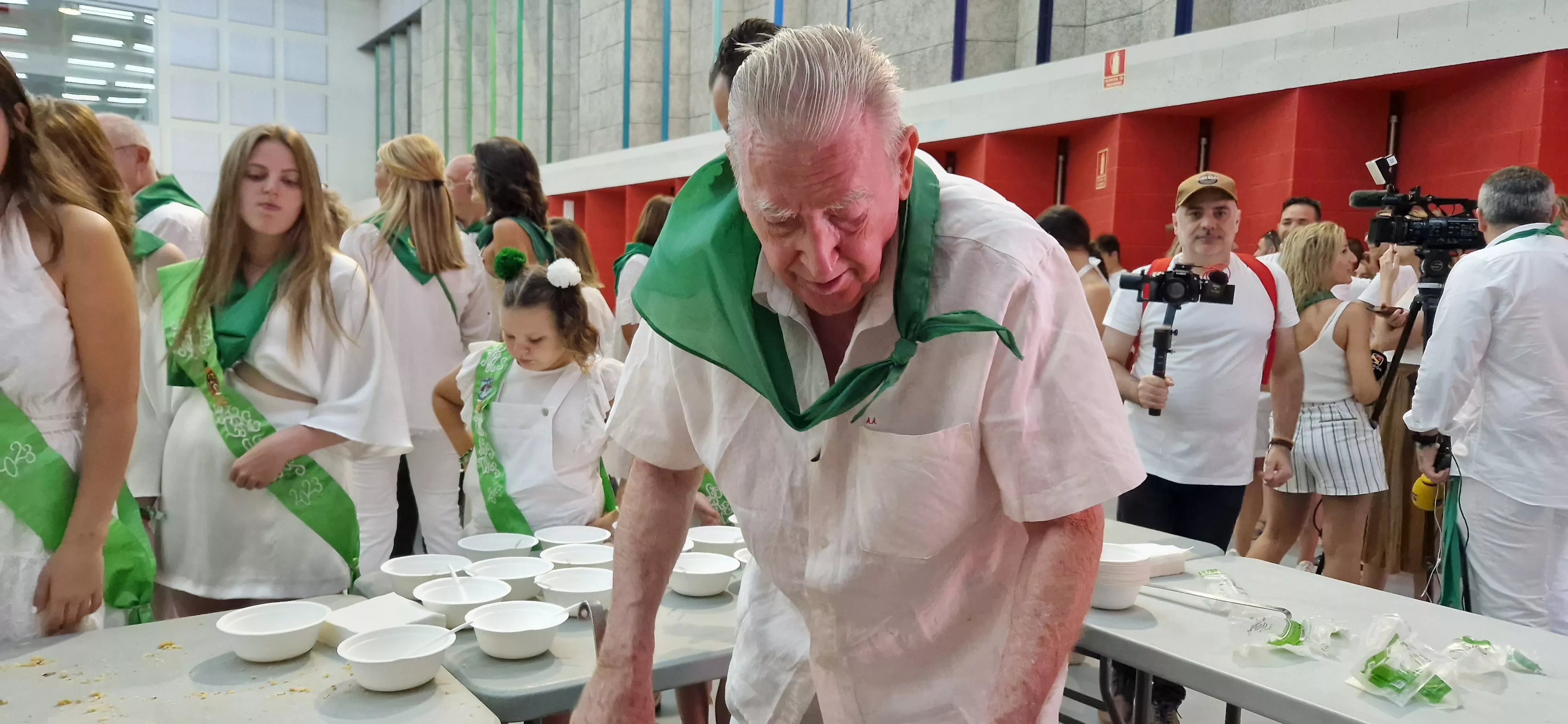 Fiesta homenaje a las personas mayores. Foto Myriam Martínez 