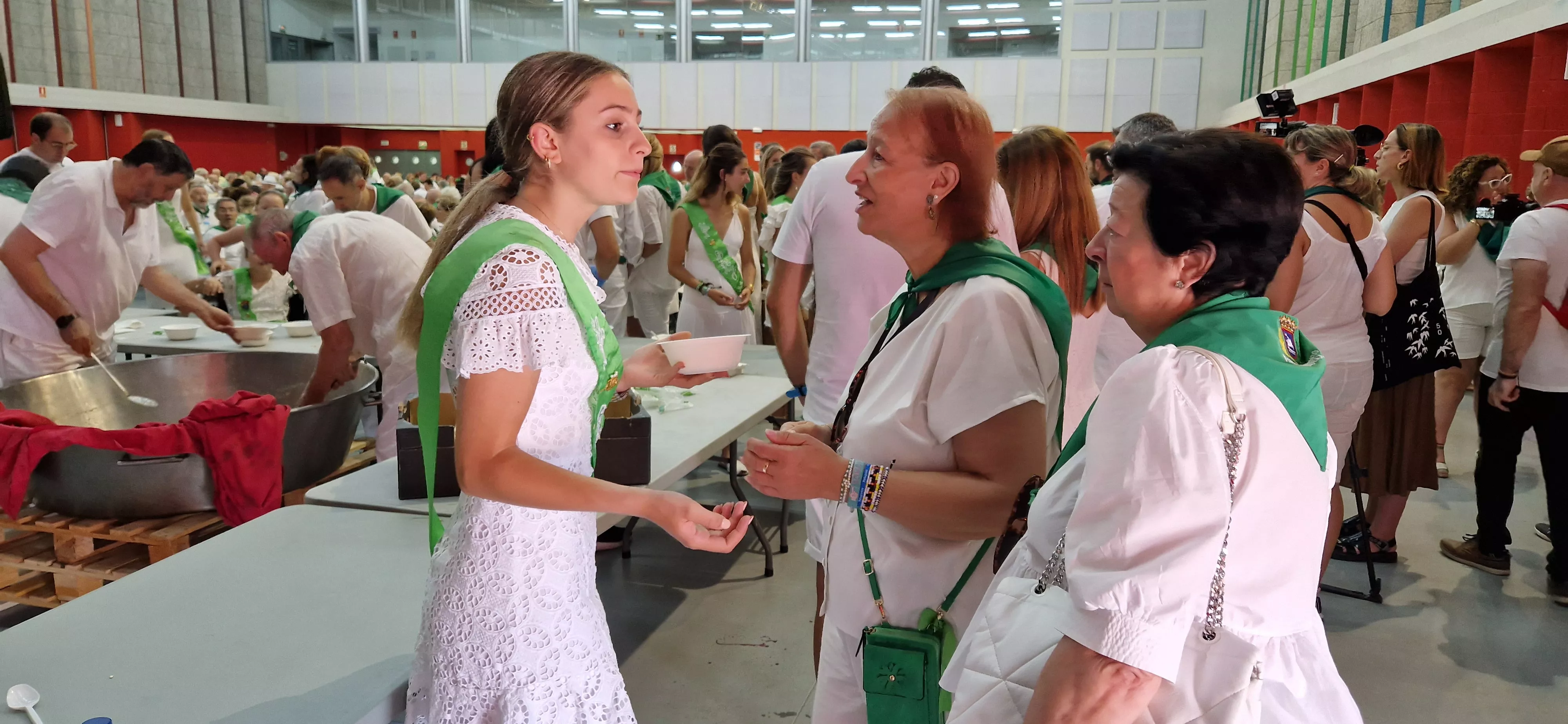 Fiesta homenaje a las personas mayores. Foto Myriam Martínez 