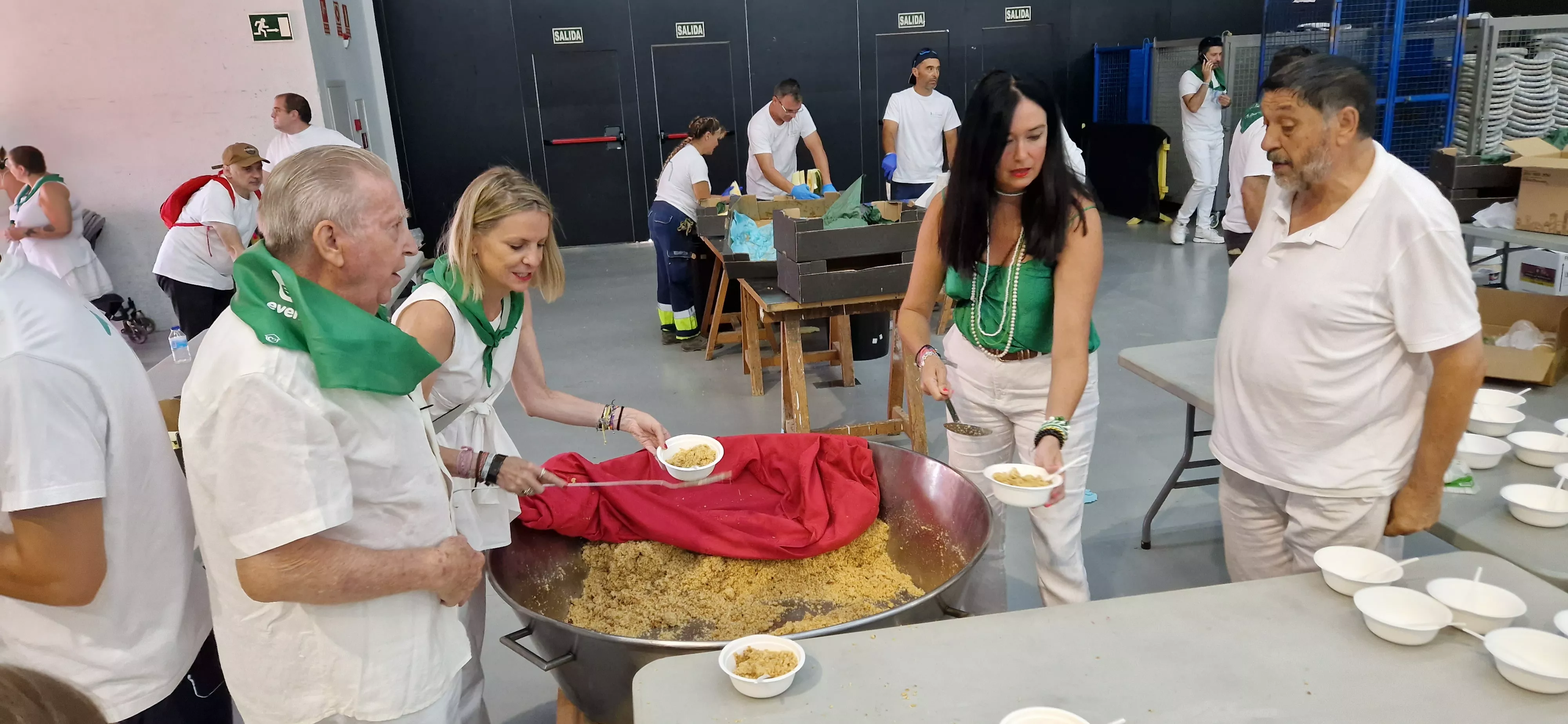 Fiesta homenaje a las personas mayores. Foto Myriam Martínez 