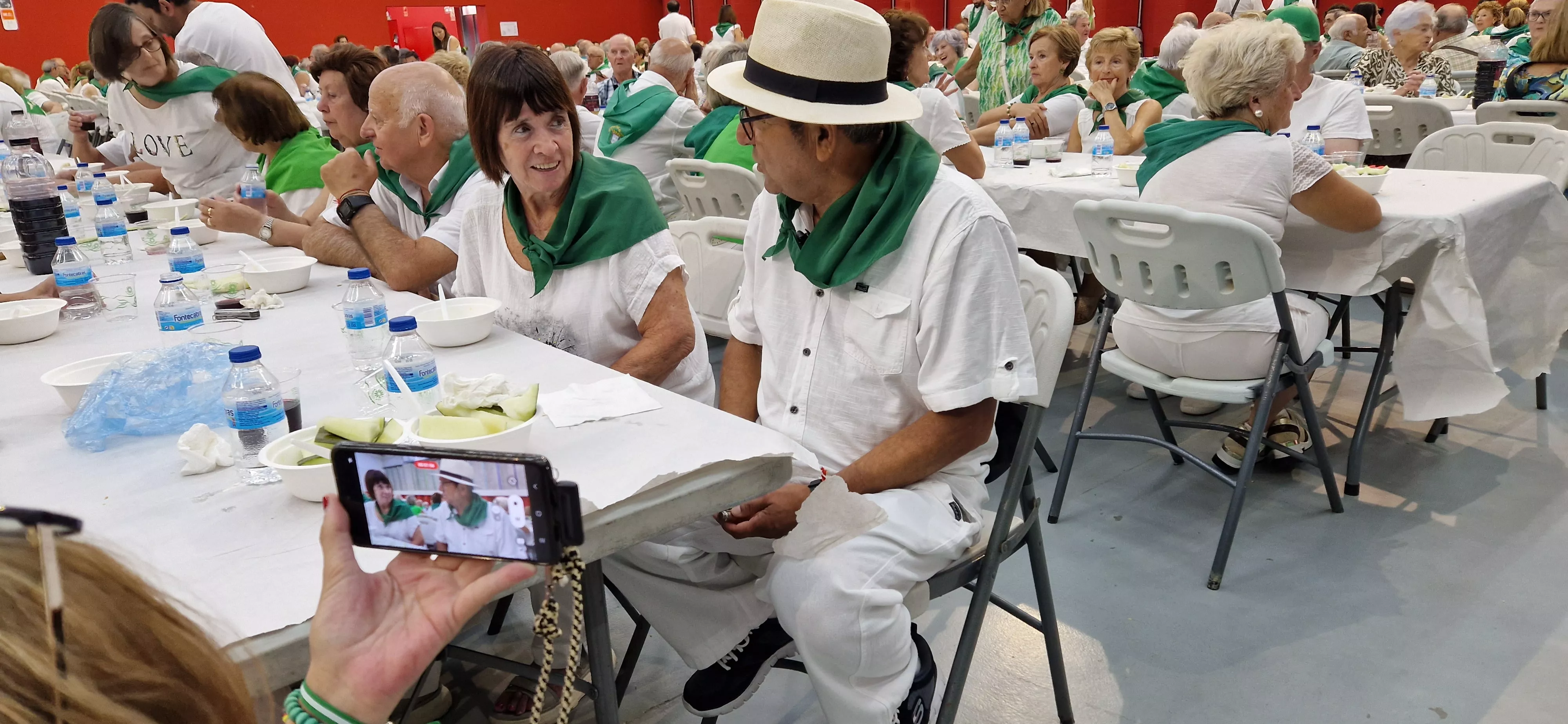 Fiesta homenaje a las personas mayores. Foto Myriam Martínez 