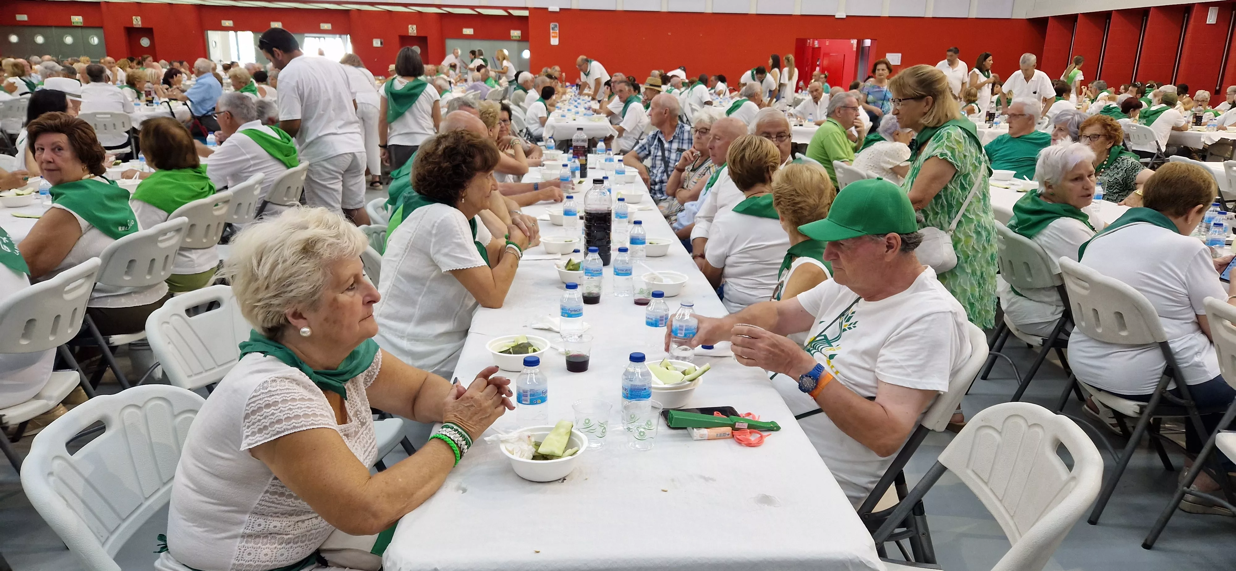 Fiesta homenaje a las personas mayores. Foto Myriam Martínez 