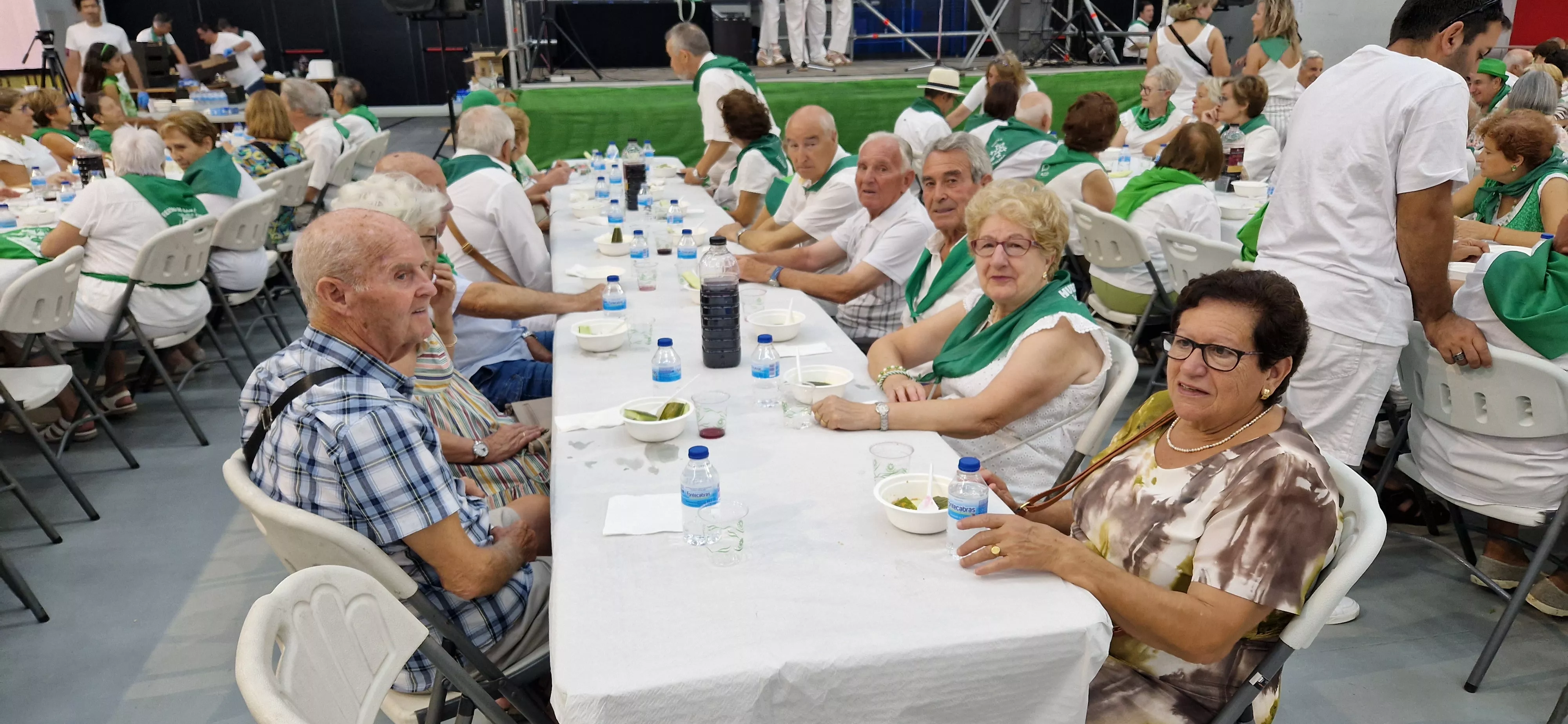 Fiesta homenaje a las personas mayores. Foto Myriam Martínez 