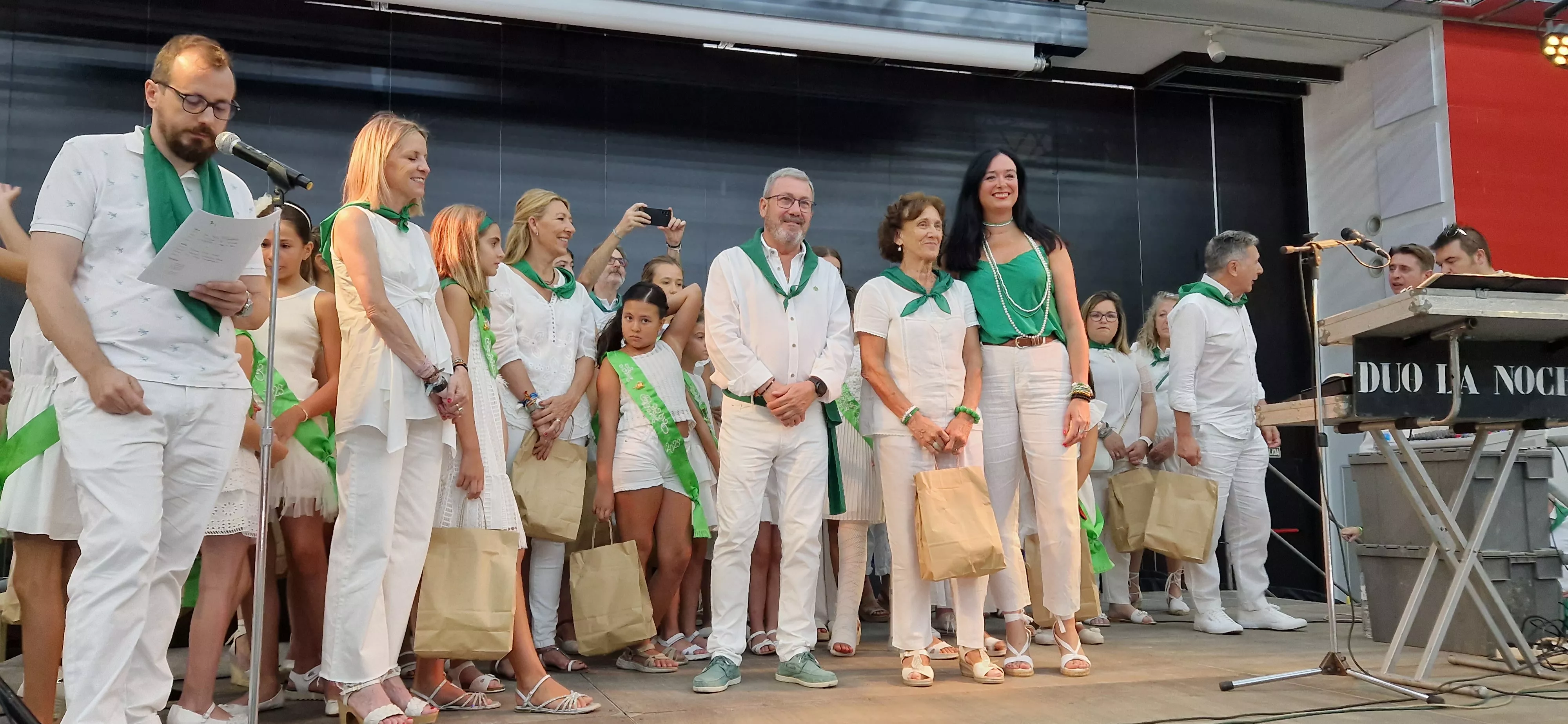 Fiesta homenaje a las personas mayores. Foto Myriam Martínez 