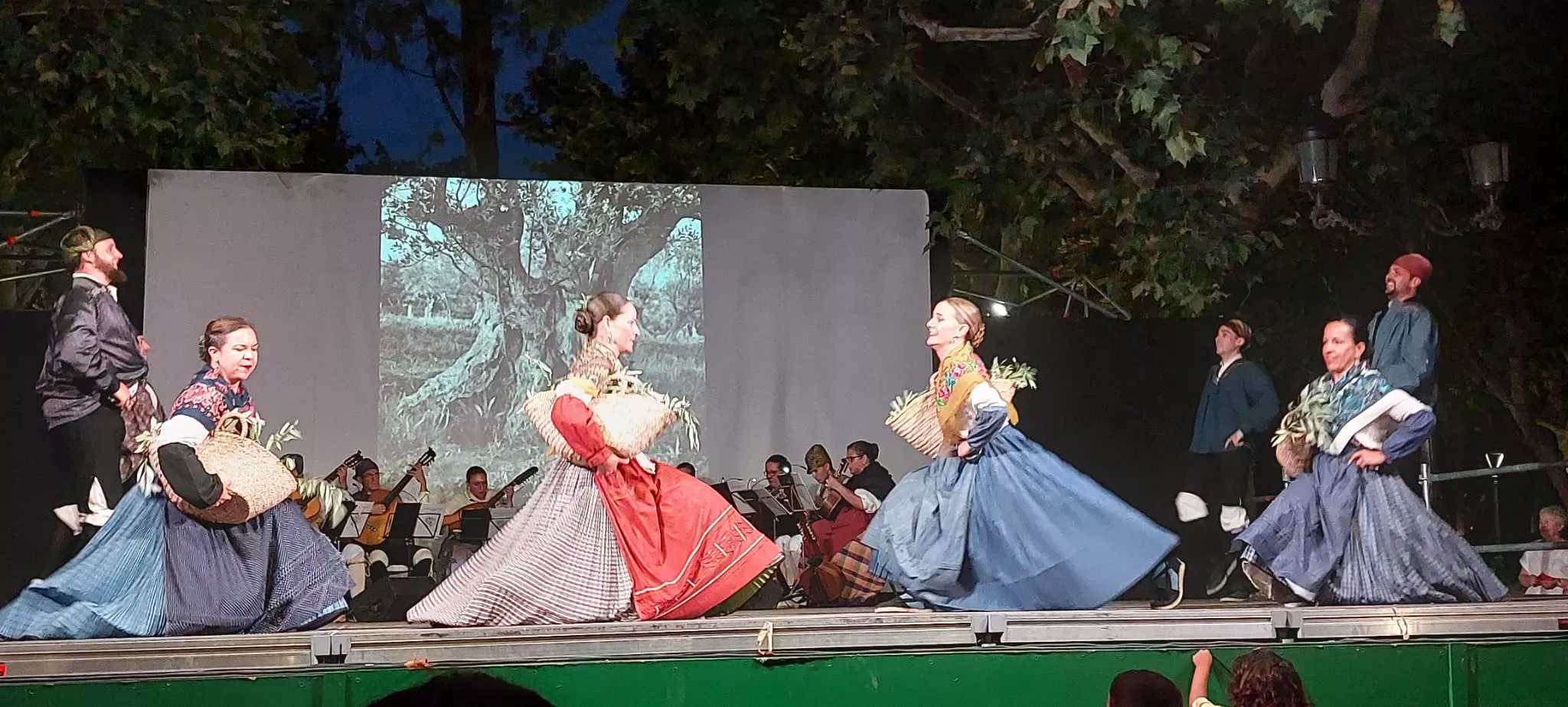 Actuación de Estirpe de Aragonia