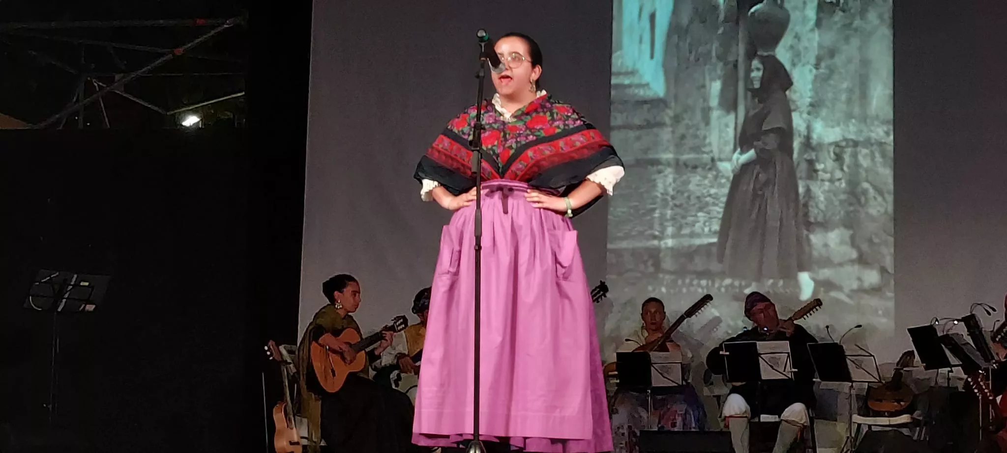 Actuación de Estirpe de Aragonia