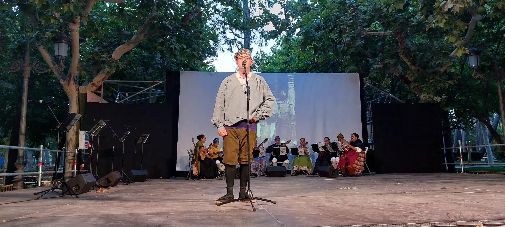 Actuación de Estirpe de Aragonia