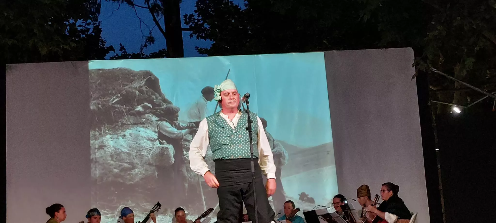 Actuación de Estirpe de Aragonia