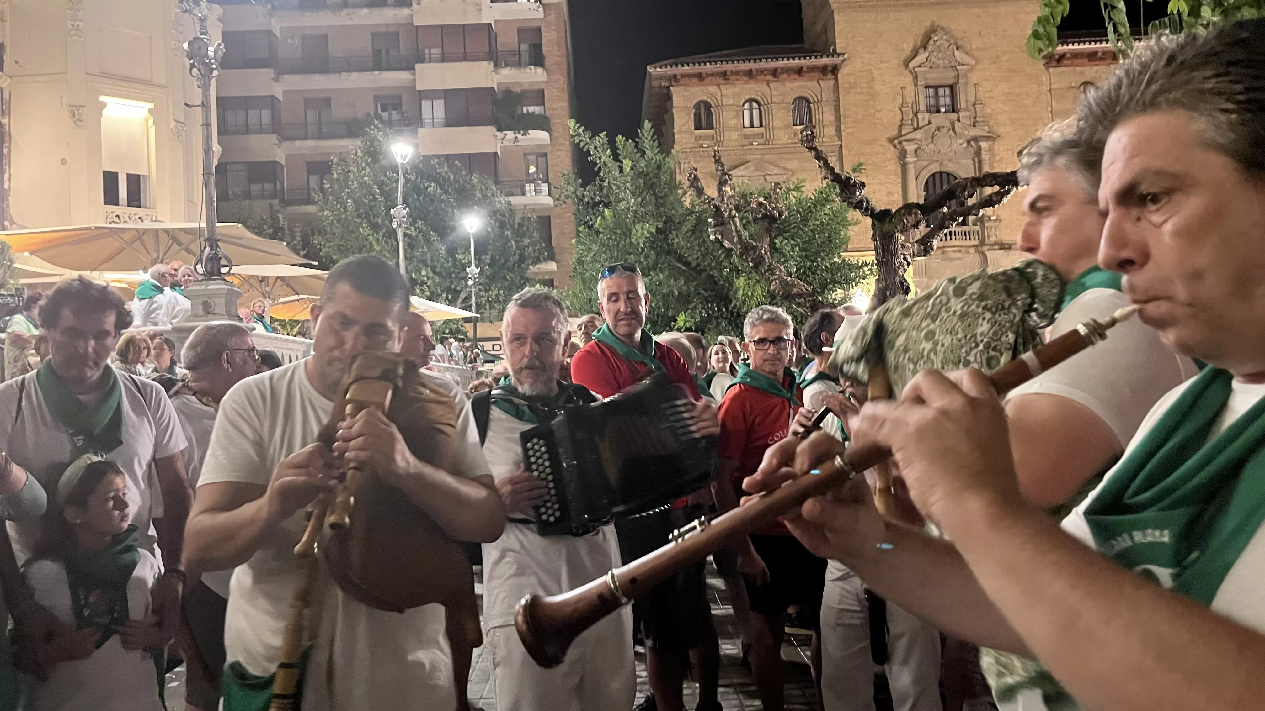 Concierto de la Ronda de Boltaña en las fiestas de San Lorenzo. Foto: Mercedes Manterola