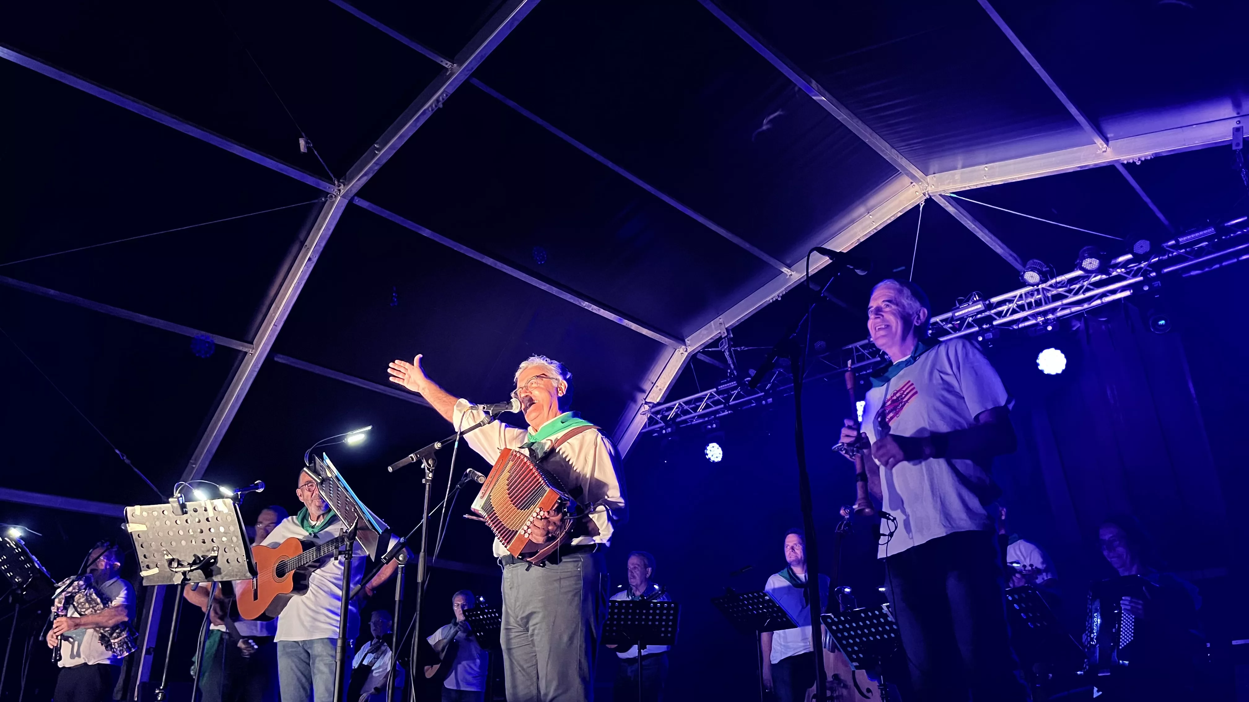 Concierto de la Ronda de Boltaña en las fiestas de San Lorenzo. Foto: Mercedes Manterola