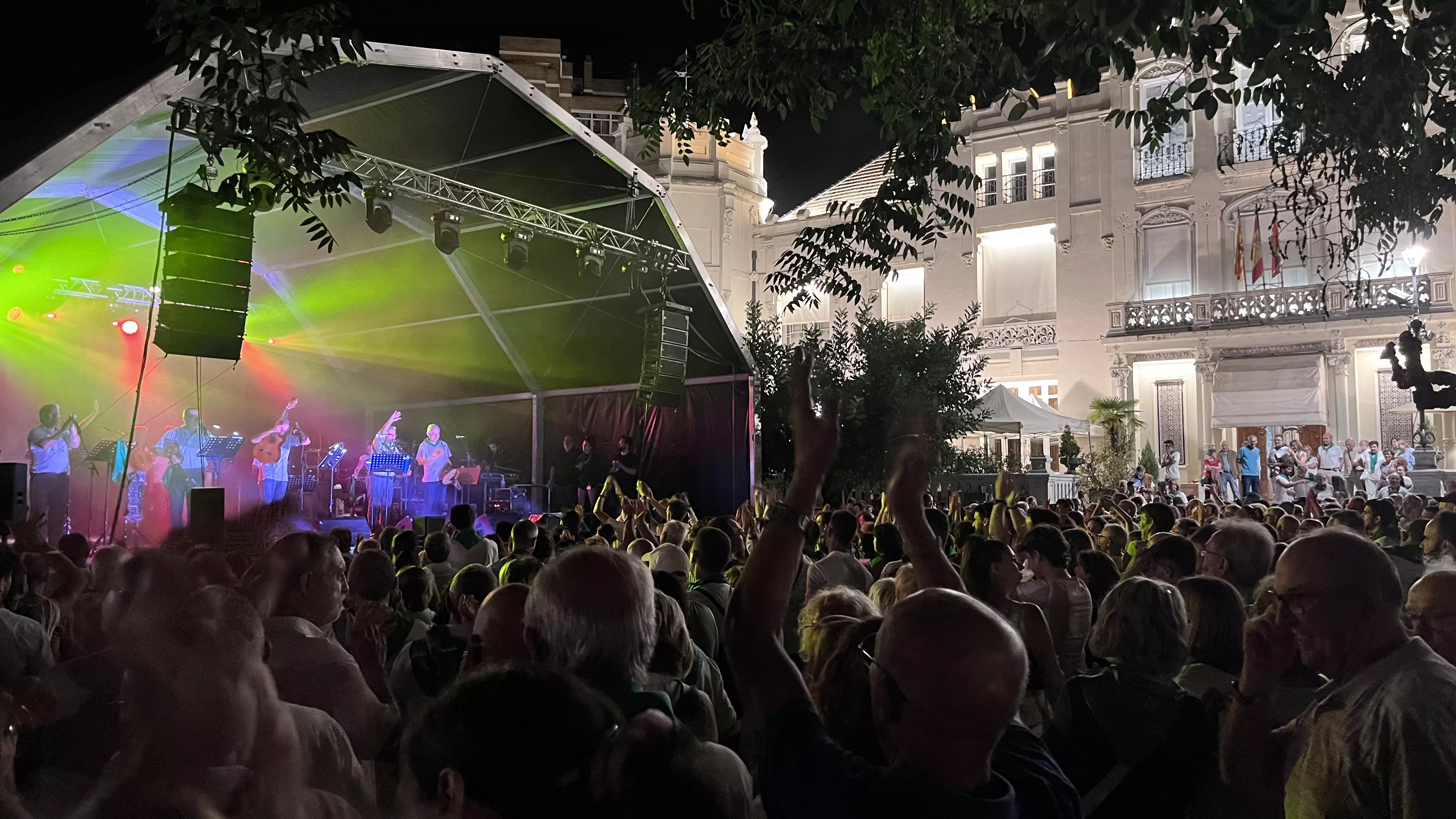 Concierto de la Ronda de Boltaña en las fiestas de San Lorenzo. Foto: Mercedes Manterola