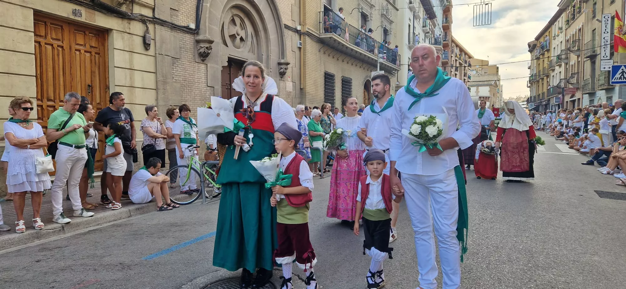 Ofrenda de Flores y Frutos a San Lorenzo. Foto Myriam Martínez