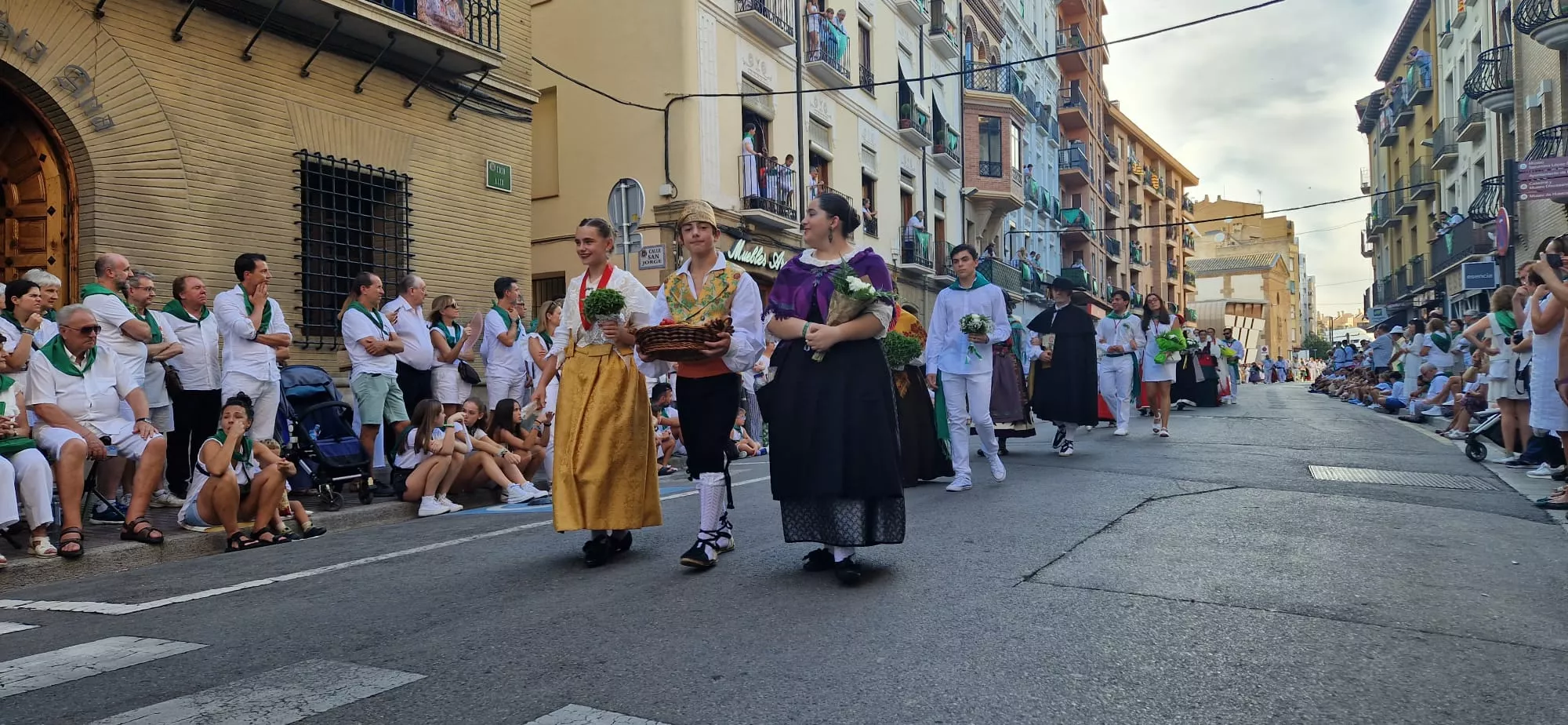 Ofrenda de Flores y Frutos a San Lorenzo. Foto Myriam Martínez