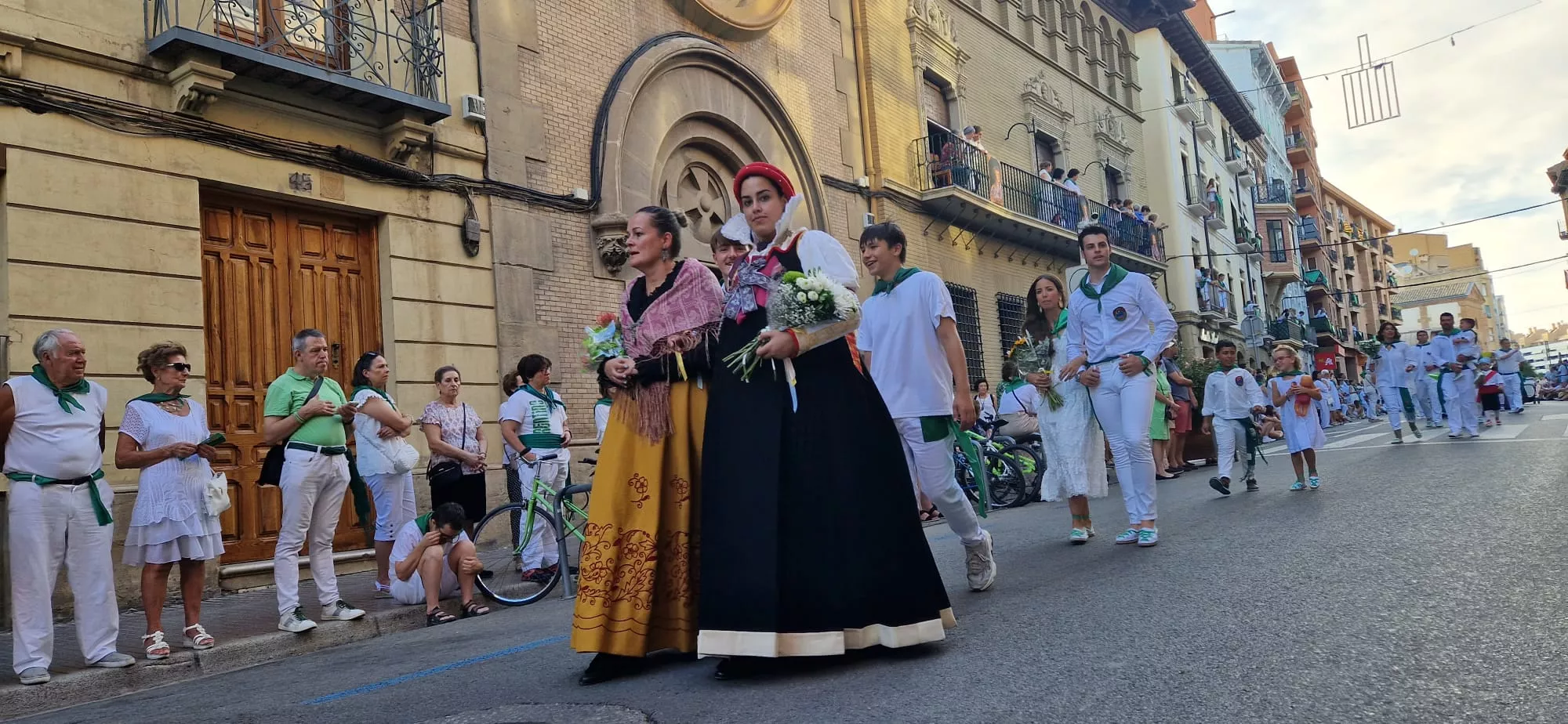 Ofrenda de Flores y Frutos a San Lorenzo. Foto Myriam Martínez