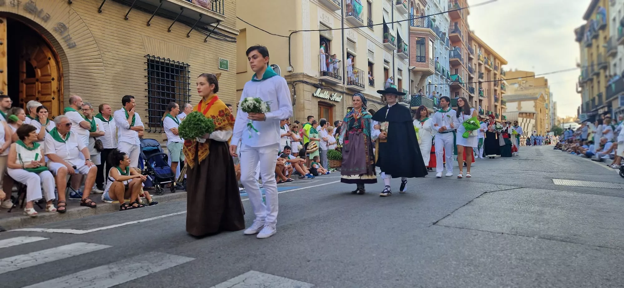 Ofrenda de Flores y Frutos a San Lorenzo. Foto Myriam Martínez