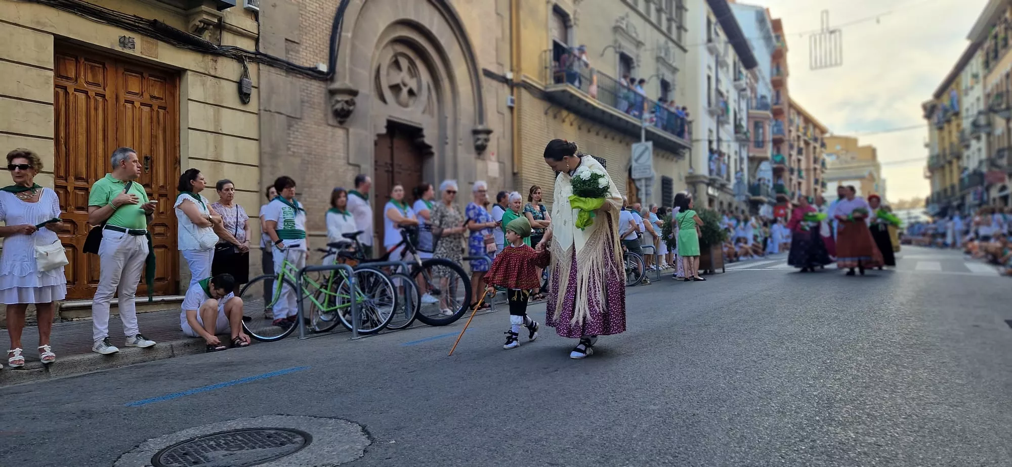Ofrenda de Flores y Frutos a San Lorenzo. Foto Myriam Martínez