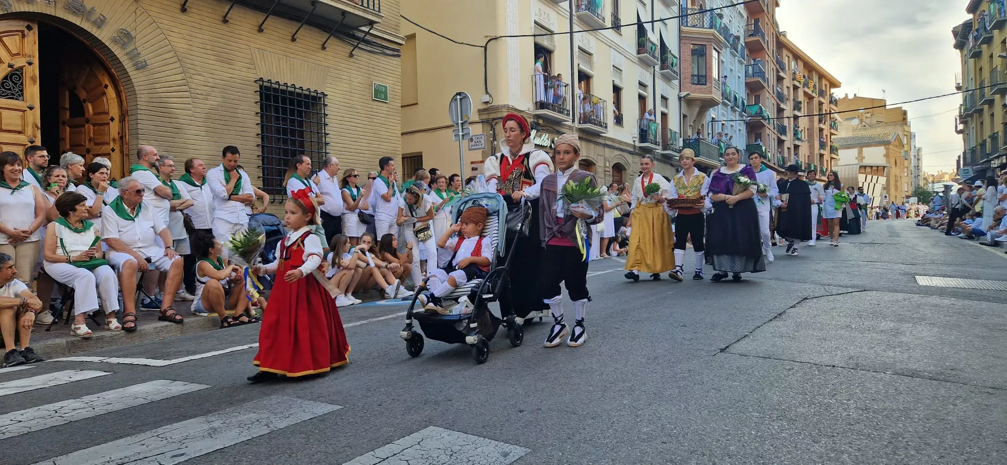 Ofrenda de Flores y Frutos a San Lorenzo. Foto Myriam Martínez