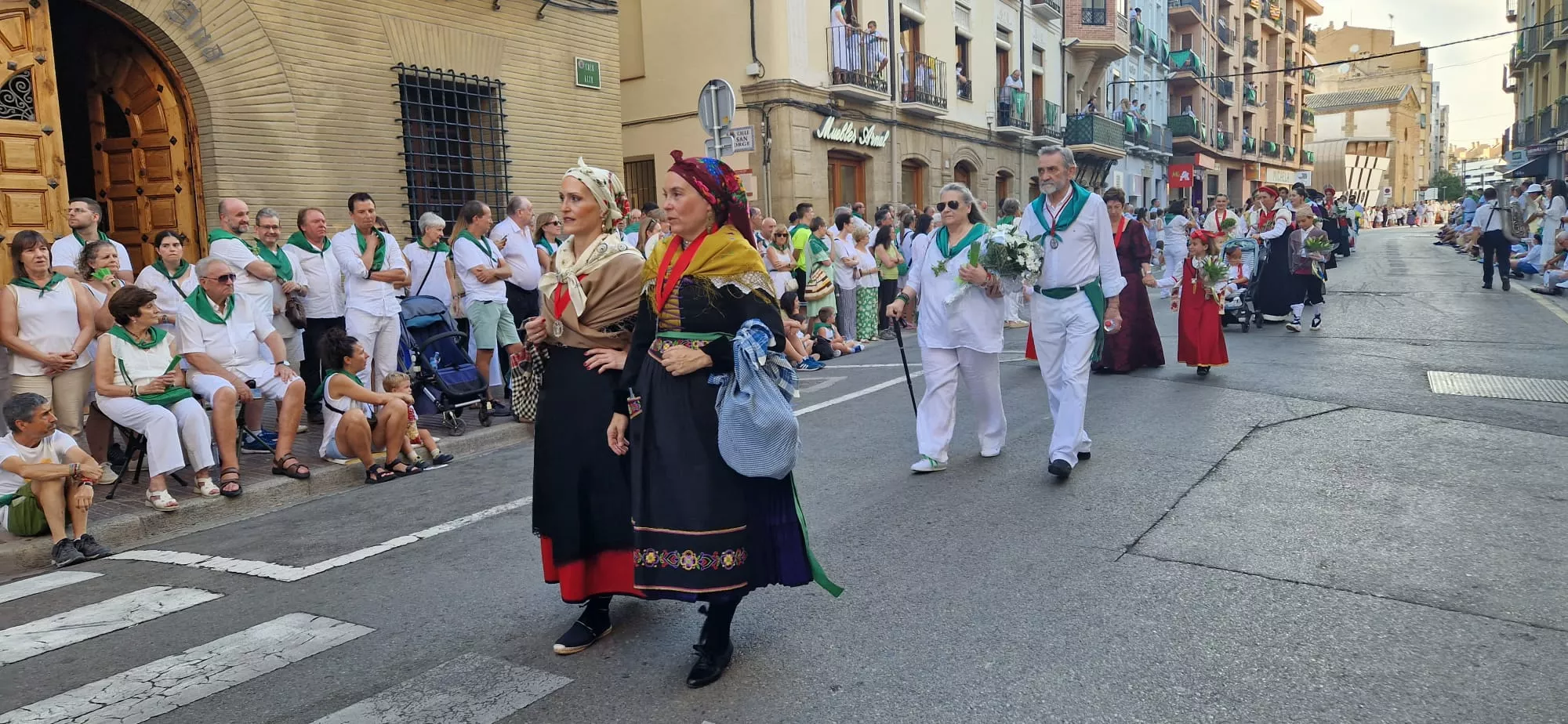Ofrenda de Flores y Frutos a San Lorenzo. Foto Myriam Martínez