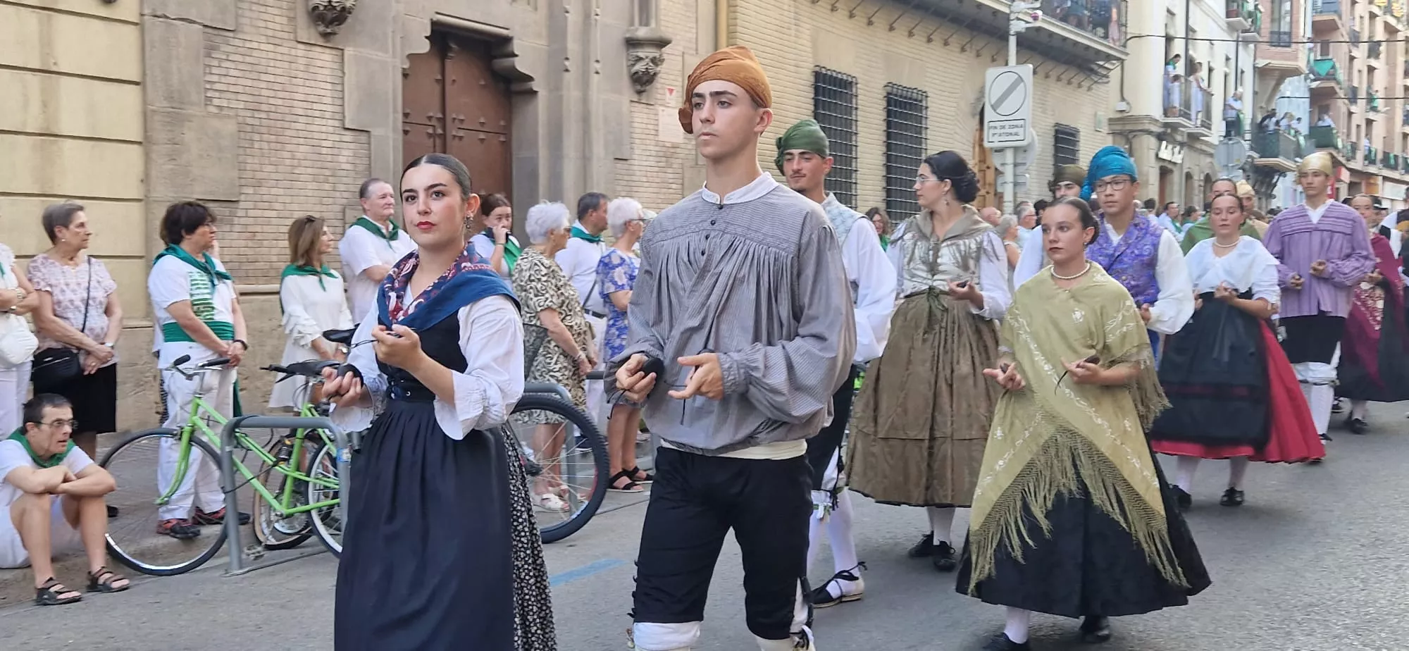 Ofrenda de Flores y Frutos a San Lorenzo. Foto Myriam Martínez