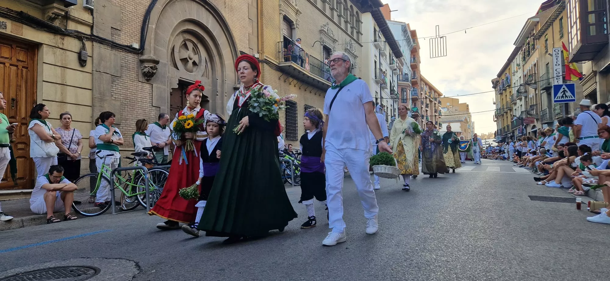 Ofrenda de Flores y Frutos a San Lorenzo. Foto Myriam Martínez