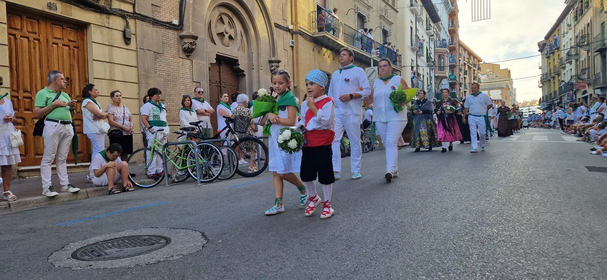 Ofrenda de Flores y Frutos a San Lorenzo. Foto Myriam Martínez