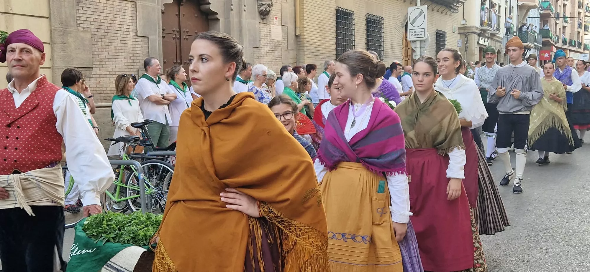 Ofrenda de Flores y Frutos a San Lorenzo. Foto Myriam Martínez