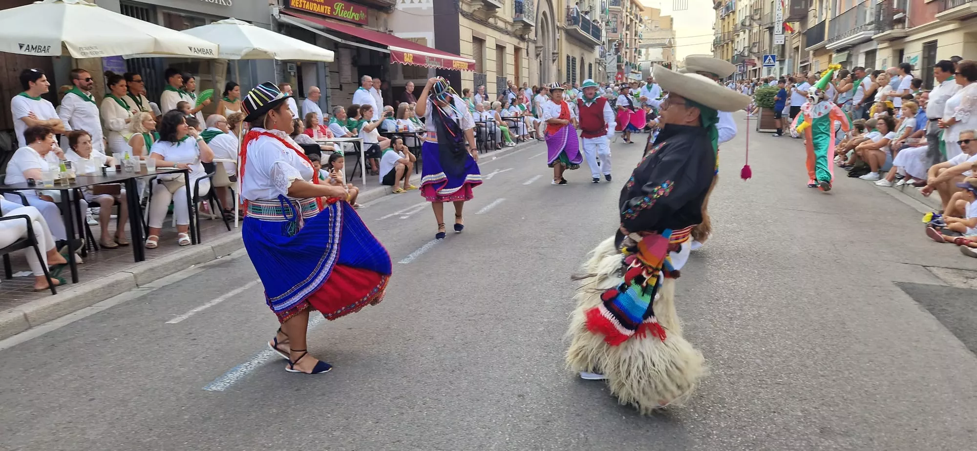Ofrenda de Flores y Frutos a San Lorenzo. Foto Myriam Martínez