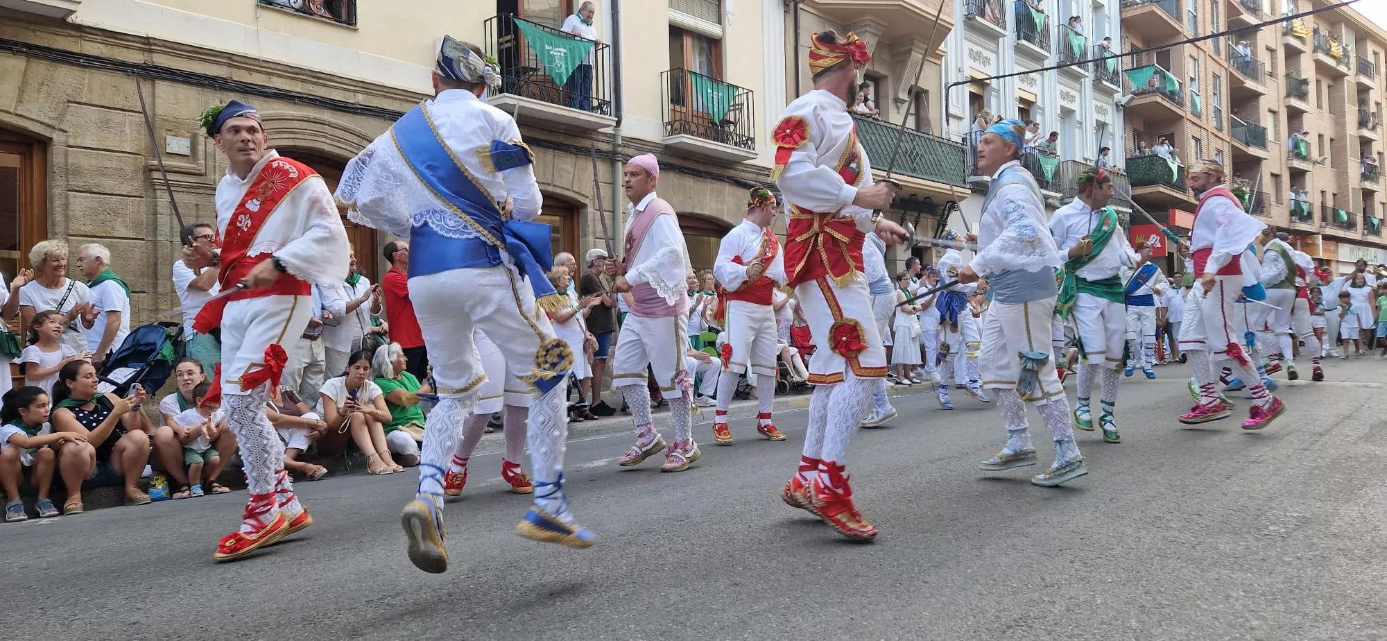 Ofrenda de Flores y Frutos a San Lorenzo. Foto Myriam Martínez