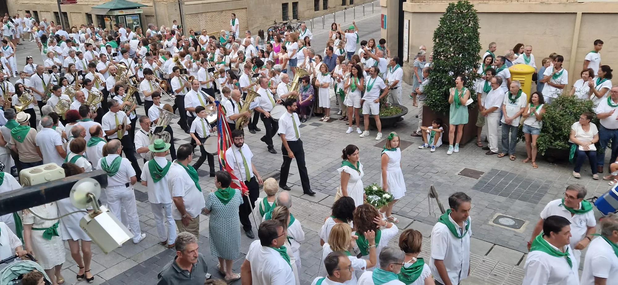 Ofrenda de Flores y Frutos a San Lorenzo. Foto Myriam Martínez