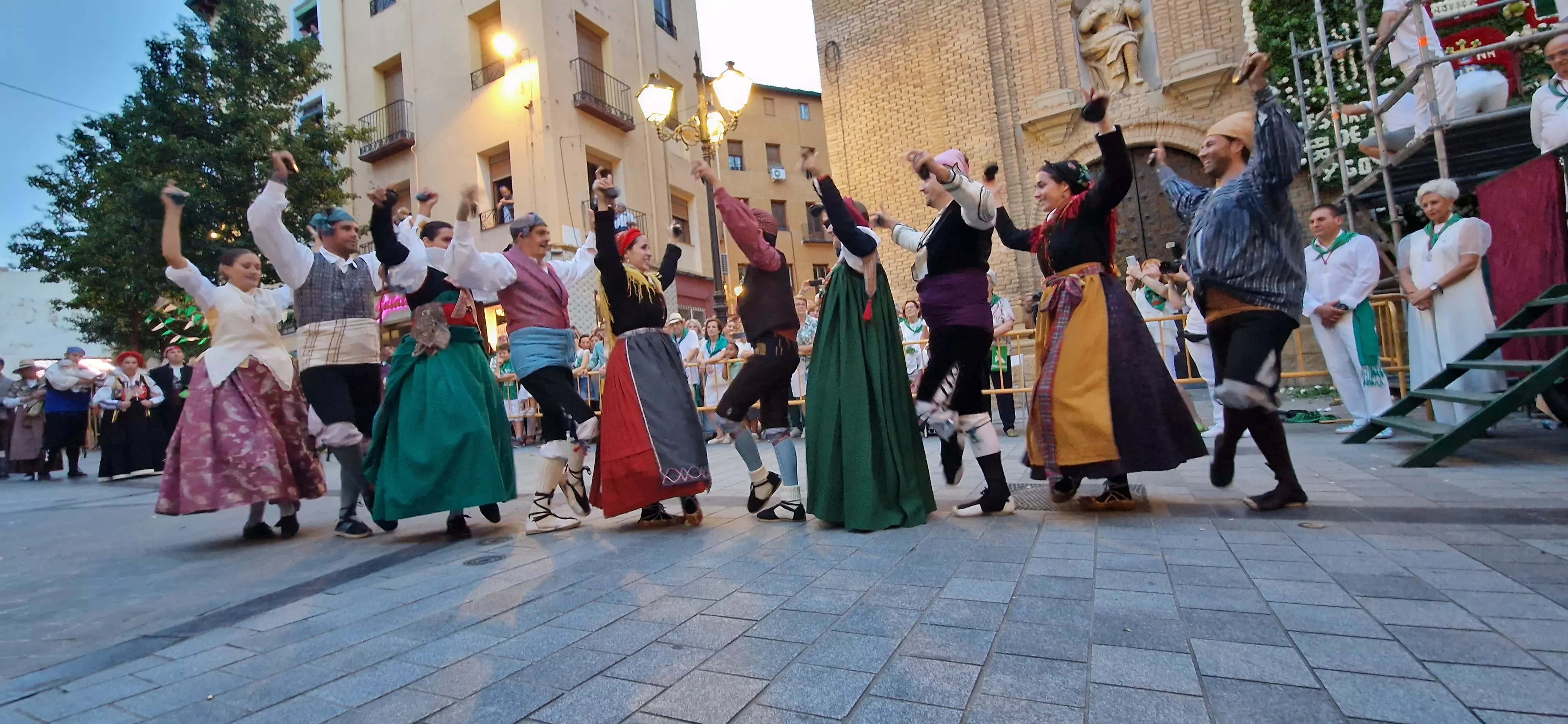 Ofrenda de Flores y Frutos a San Lorenzo. Foto Myriam Martínez