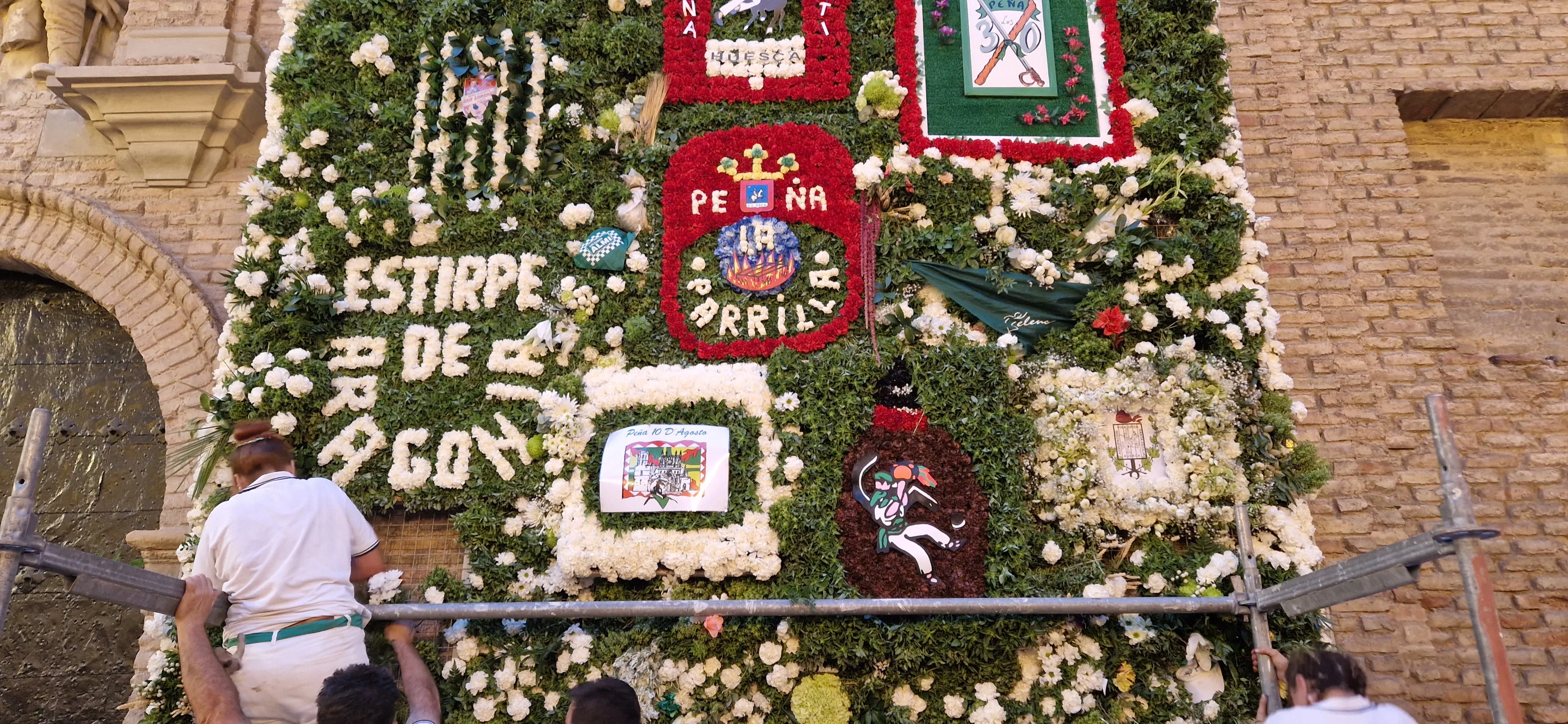 Ofrenda de Flores y Frutos a San Lorenzo. Foto Myriam Martínez