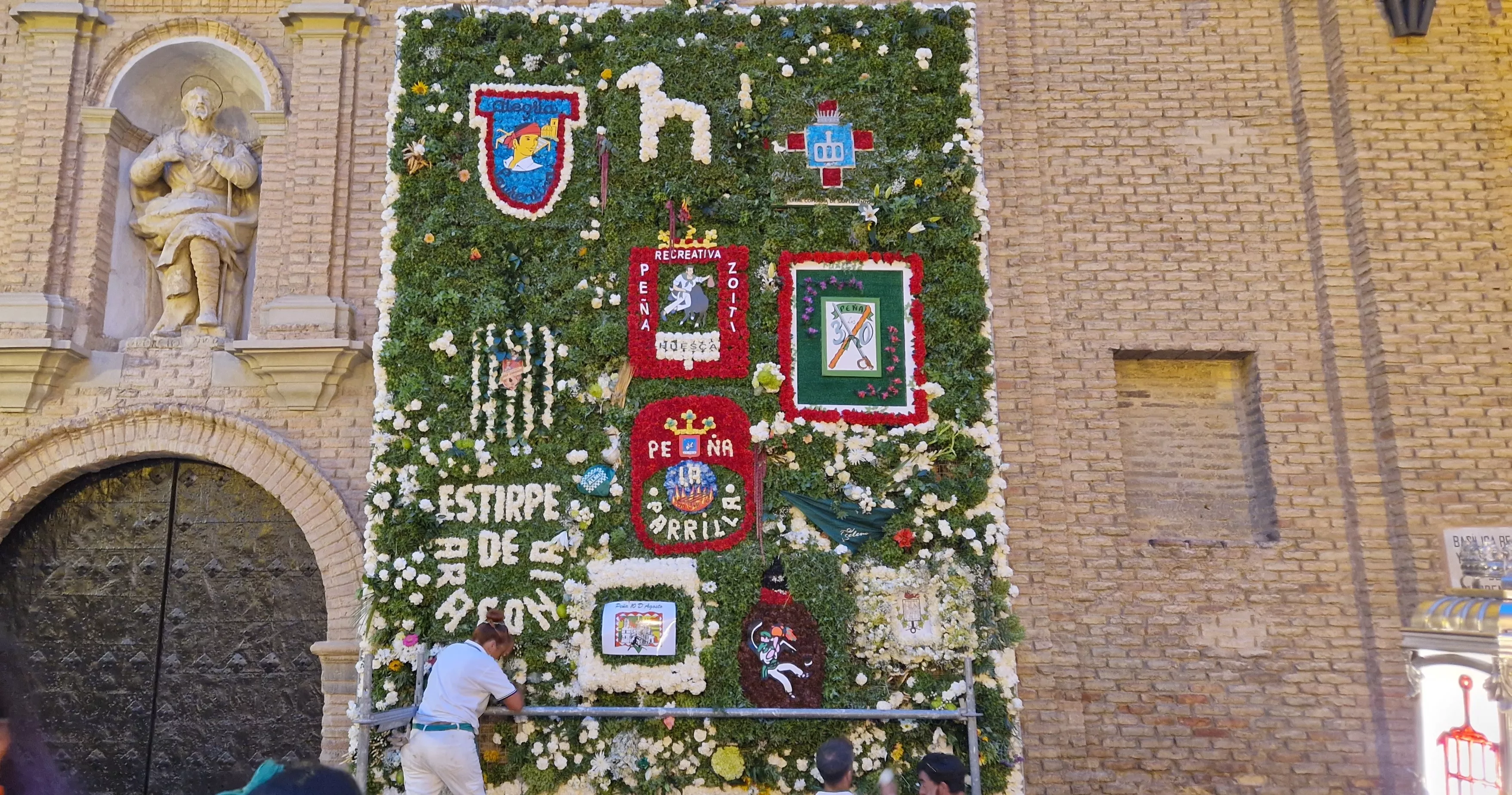 Ofrenda de Flores y Frutos a San Lorenzo. Foto Myriam Martínez
