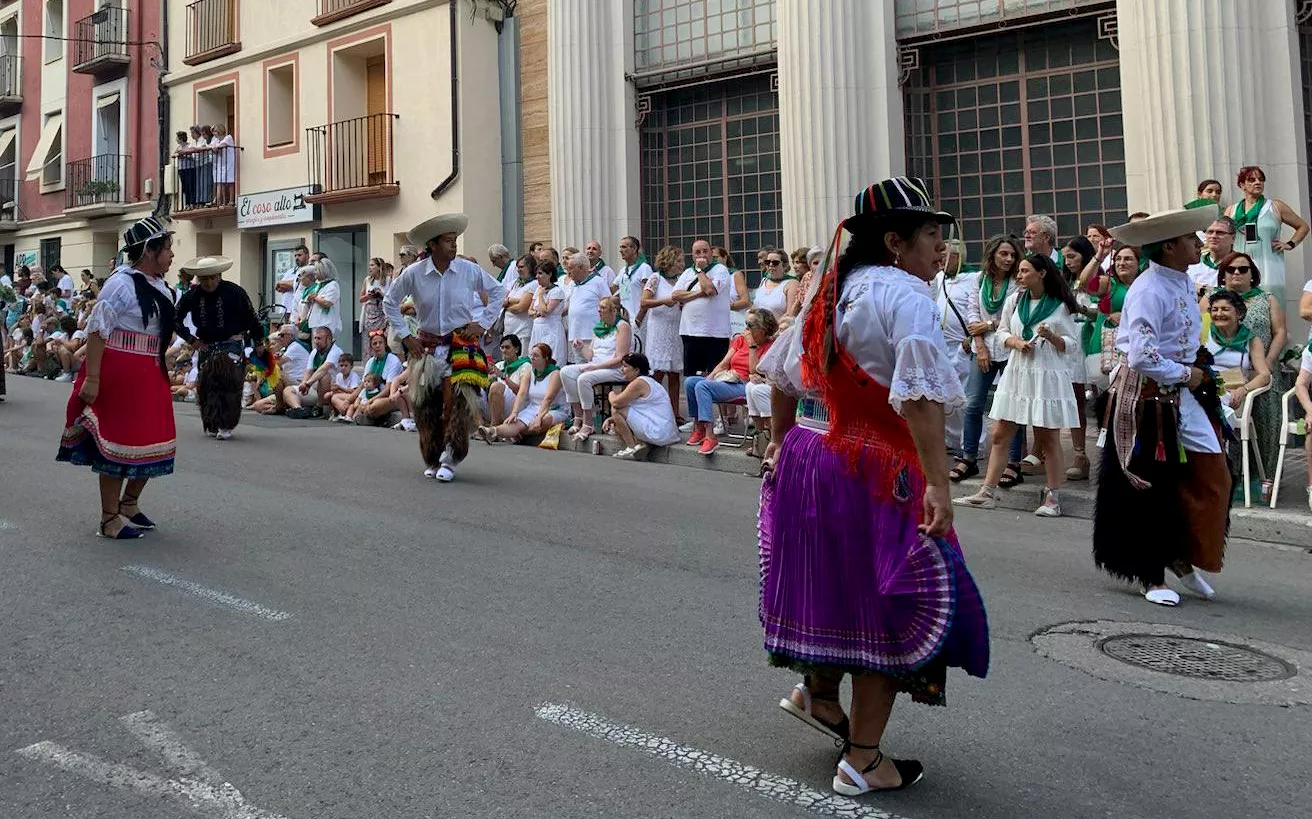 Ofrenda de Flores y Frutos a San Lorenzo. Foto Myriam Martínez