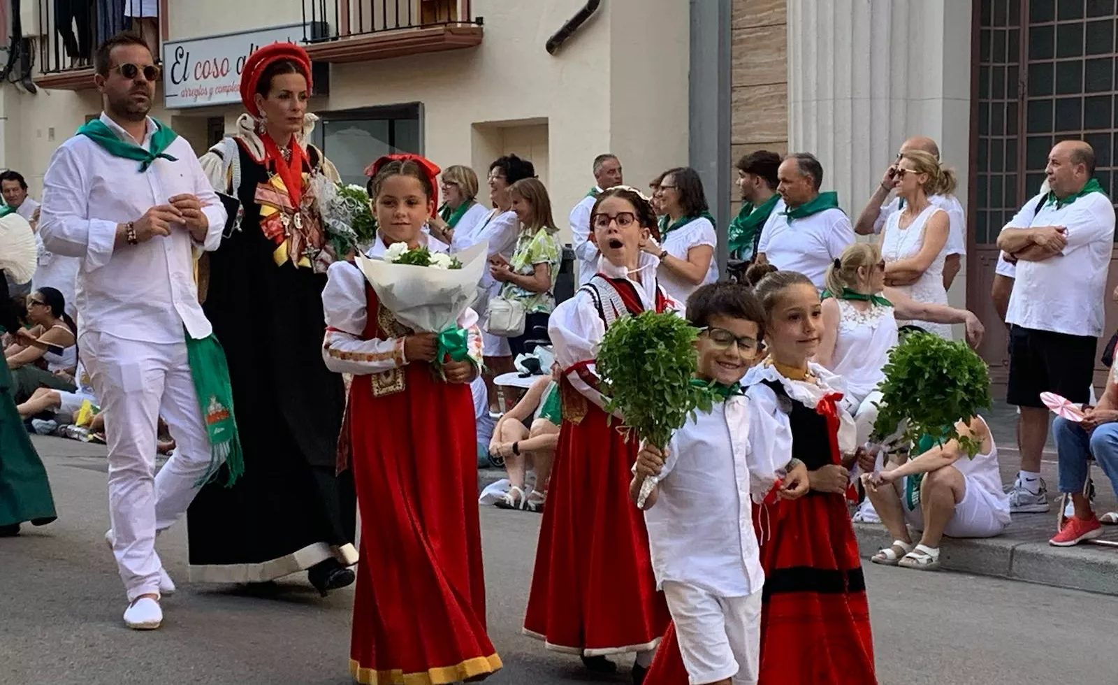 Ofrenda de Flores y Frutos a San Lorenzo. Foto Myriam Martínez