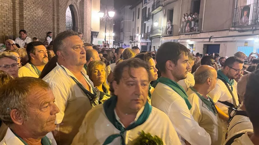 Despedida al Santo en la plaza de San Lorenzo
